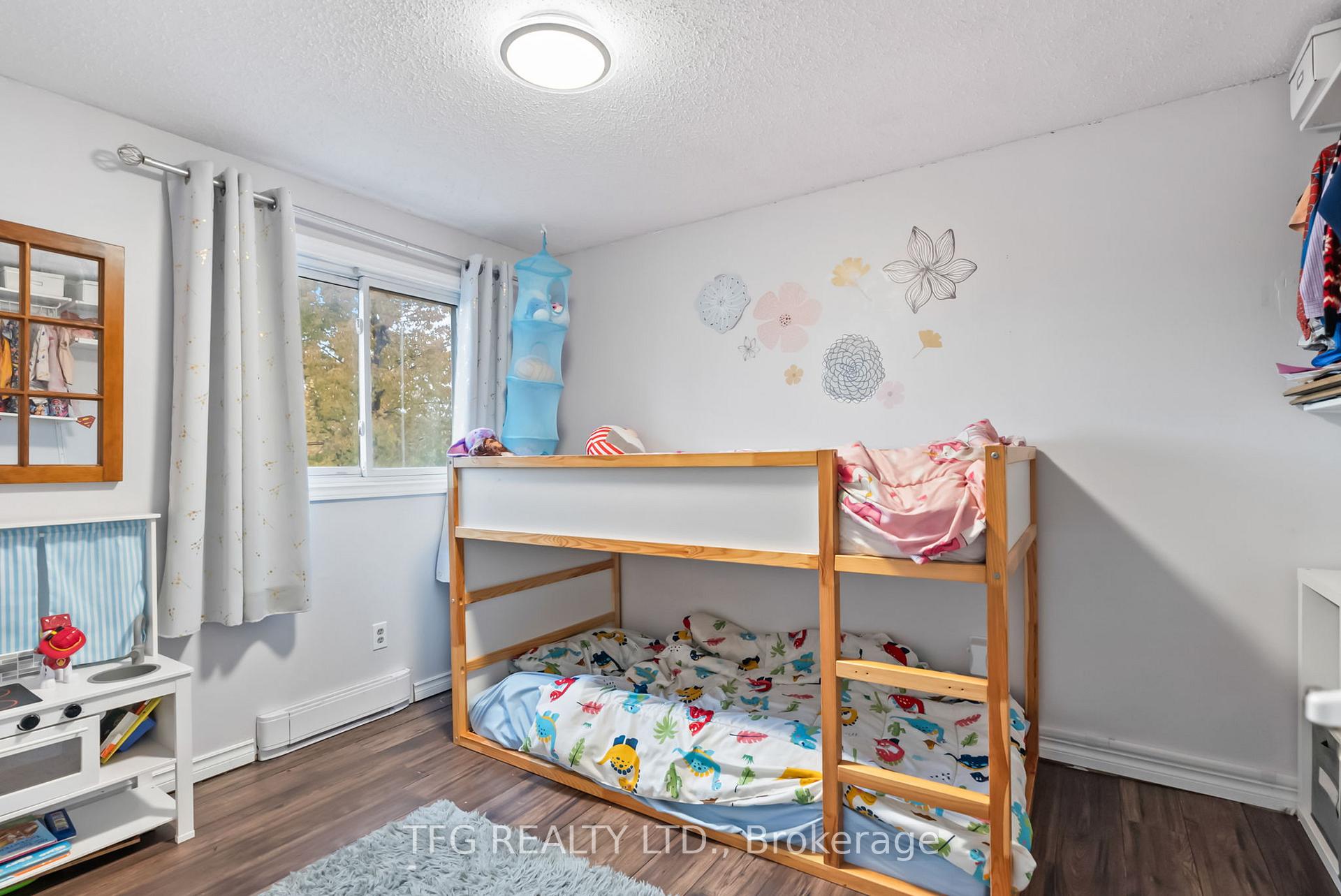 Photo 12 of 1440 Fleming Court, Oshawa, Lakeview — HOMEH