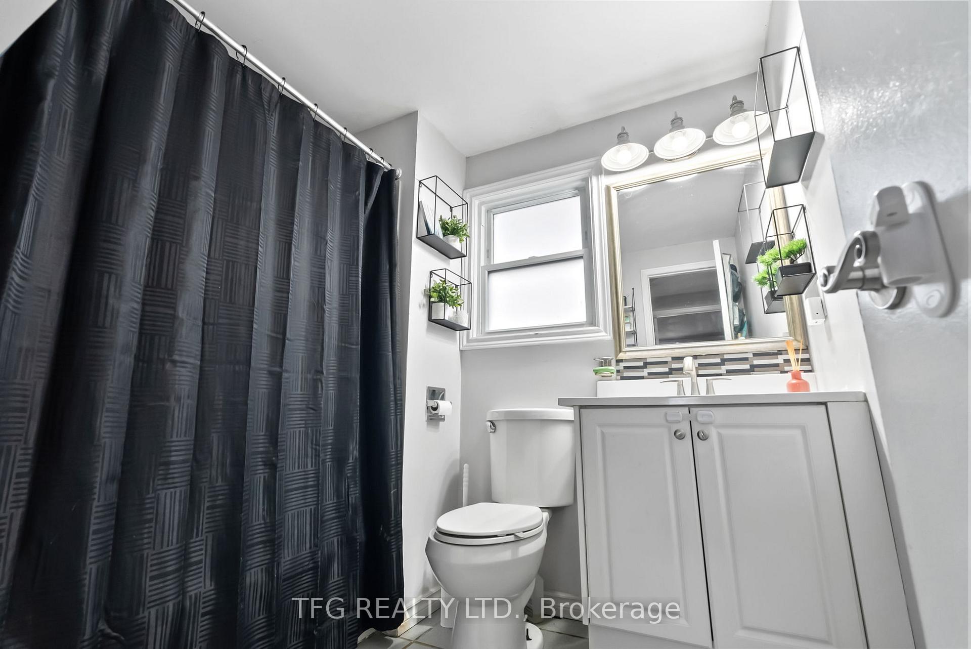 Photo 14 of 1440 Fleming Court, Oshawa, Lakeview — HOMEH