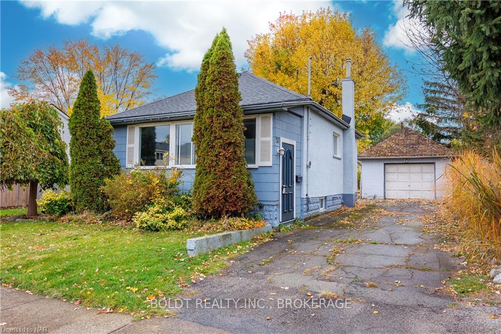 Photo 1 of 26 Perenack Avenue, Welland, Broadway — HOMEH
