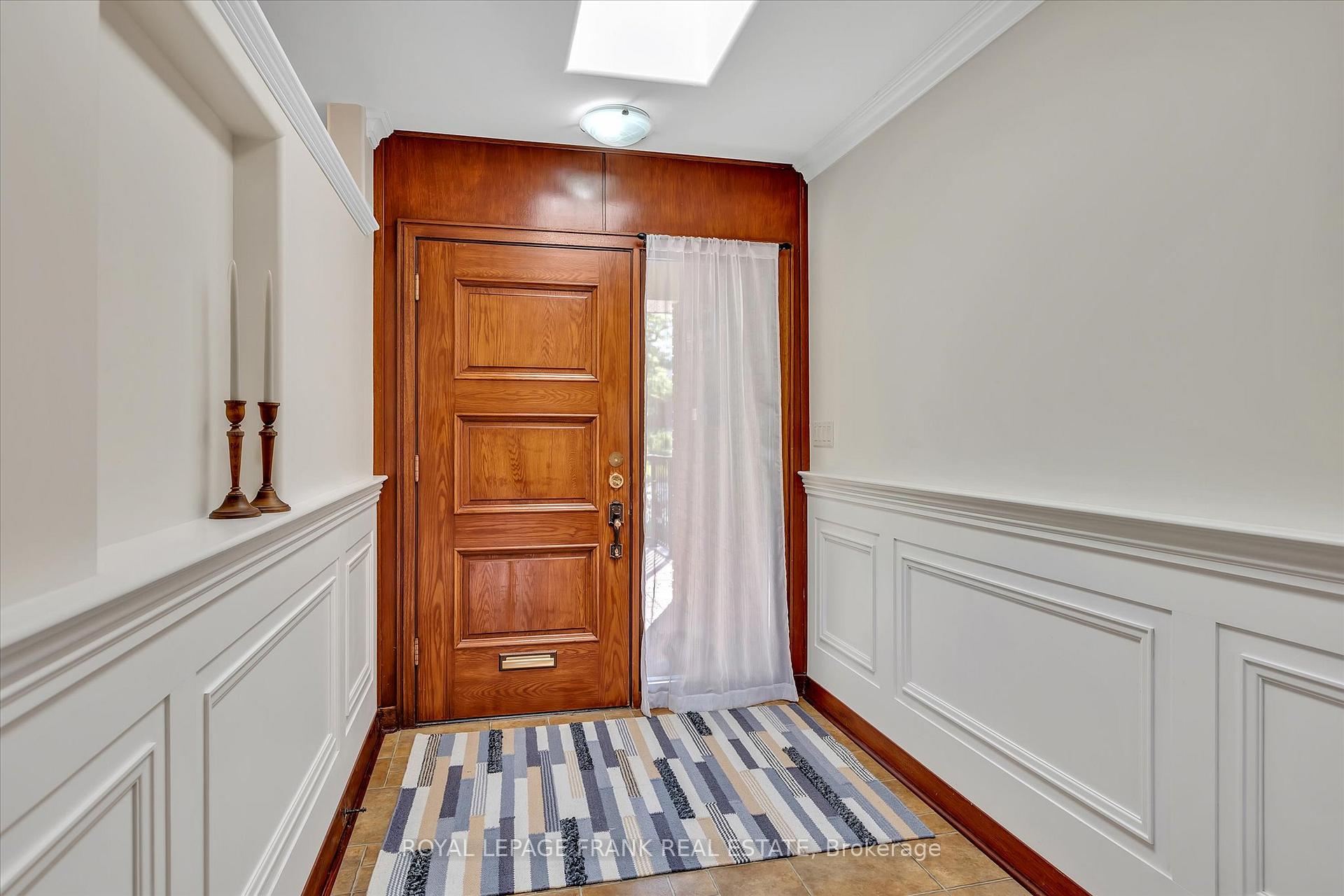 Photo 5 of 455 Manorhill Avenue, Peterborough, Town Ward 3 — HOMEH
