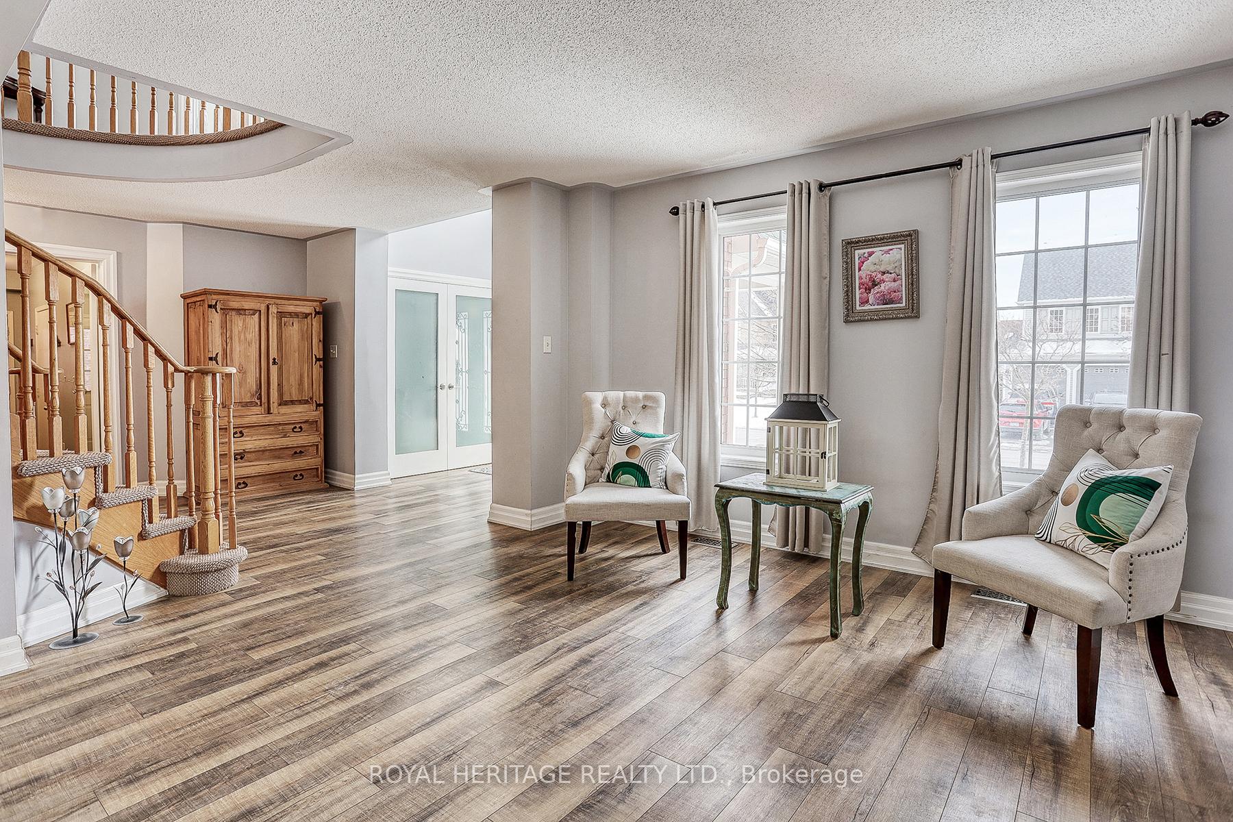 Photo 7 of 1563 Spencely Drive, Oshawa, Taunton — HOMEH