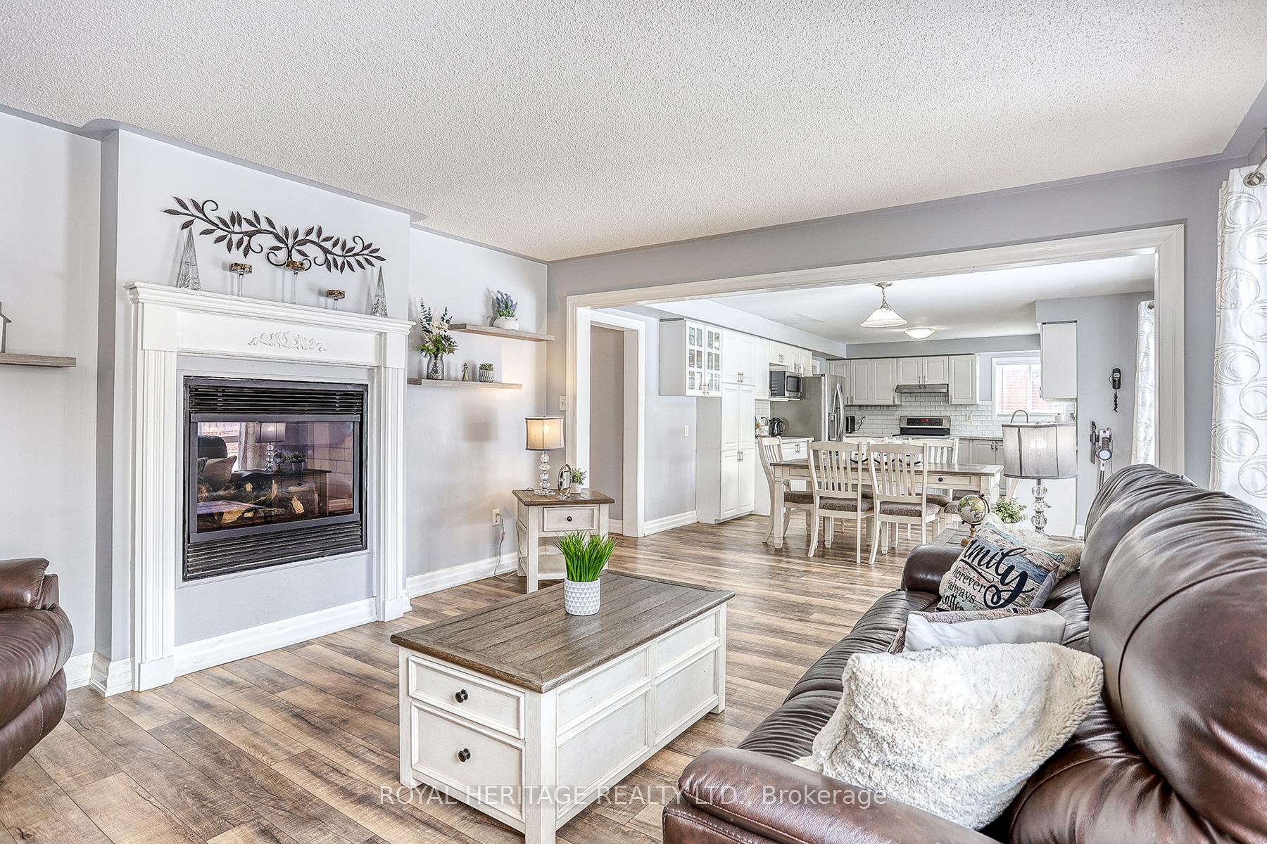 Photo 25 of 1563 Spencely Drive, Oshawa, Taunton — HOMEH