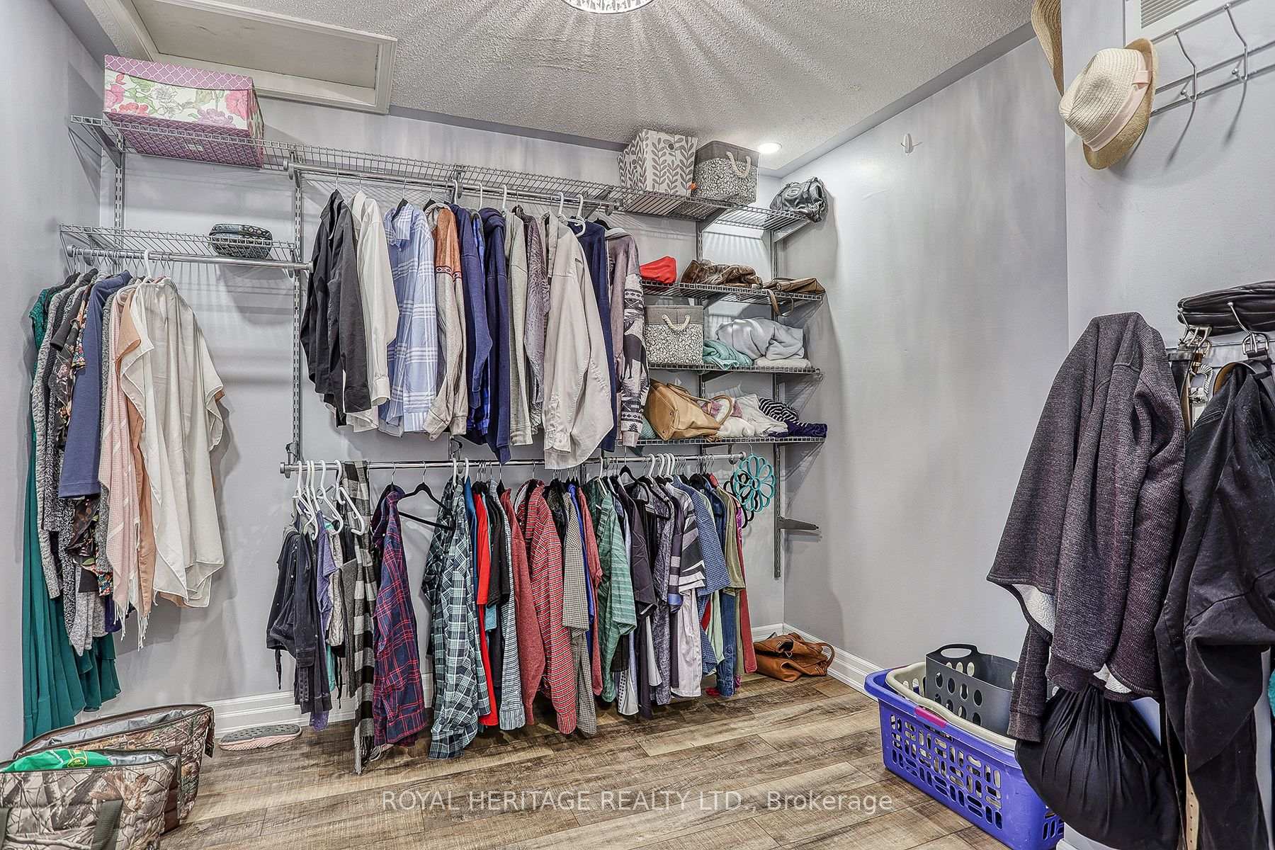 Photo 29 of 1563 Spencely Drive, Oshawa, Taunton — HOMEH