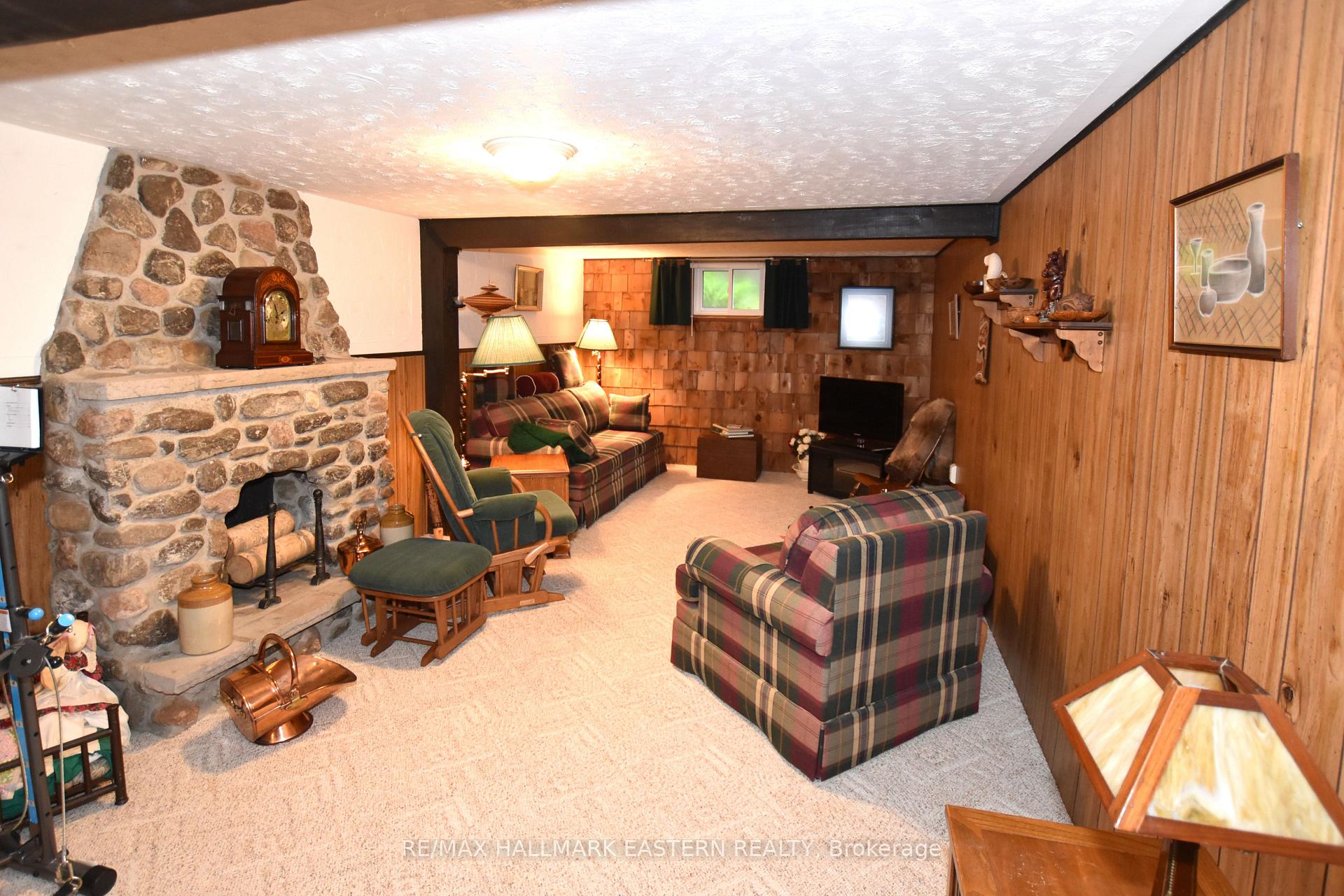 Photo 23 of 17 Trillium Lane, Peterborough, Northcrest Ward 5 — HOMEH