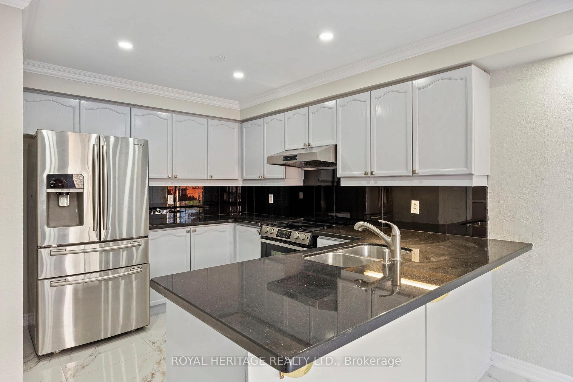 Photo 10 of 4 Virginia Drive, Whitby, Pringle Creek — HOMEH