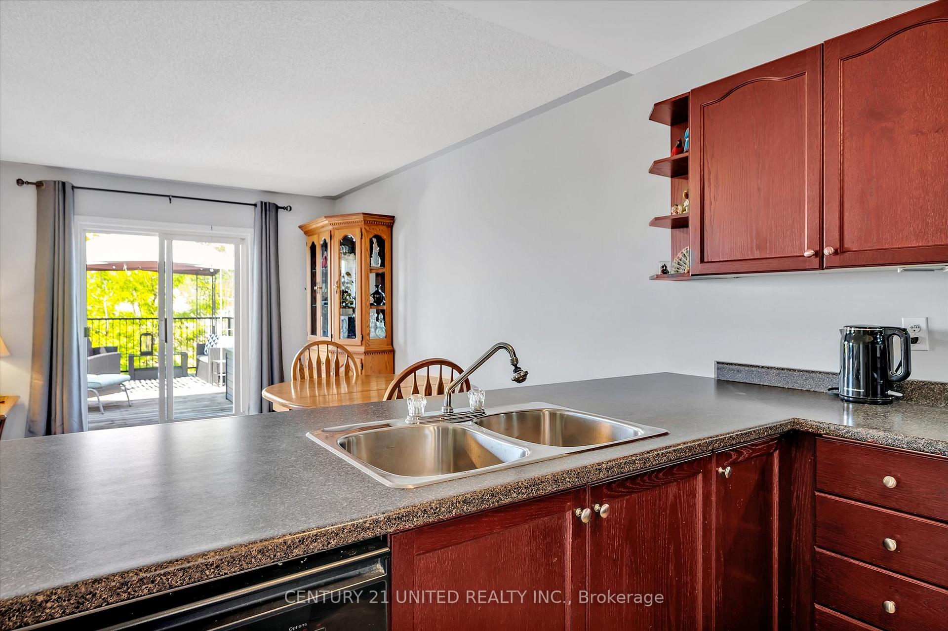 Photo 8 of 610 Clancy Crescent, Peterborough, Otonabee Ward 1 — HOMEH
