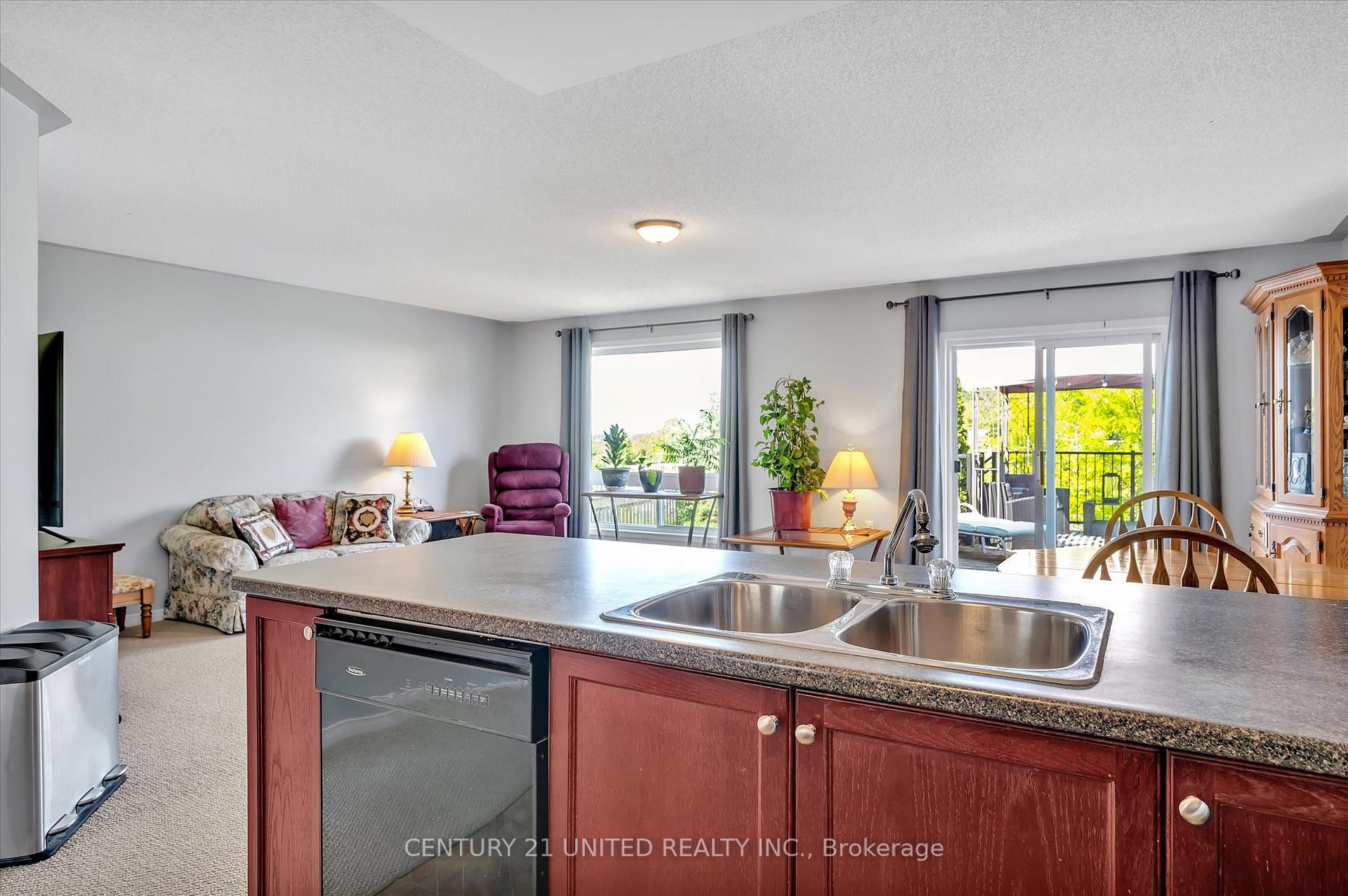 Photo 12 of 610 Clancy Crescent, Peterborough, Otonabee Ward 1 — HOMEH