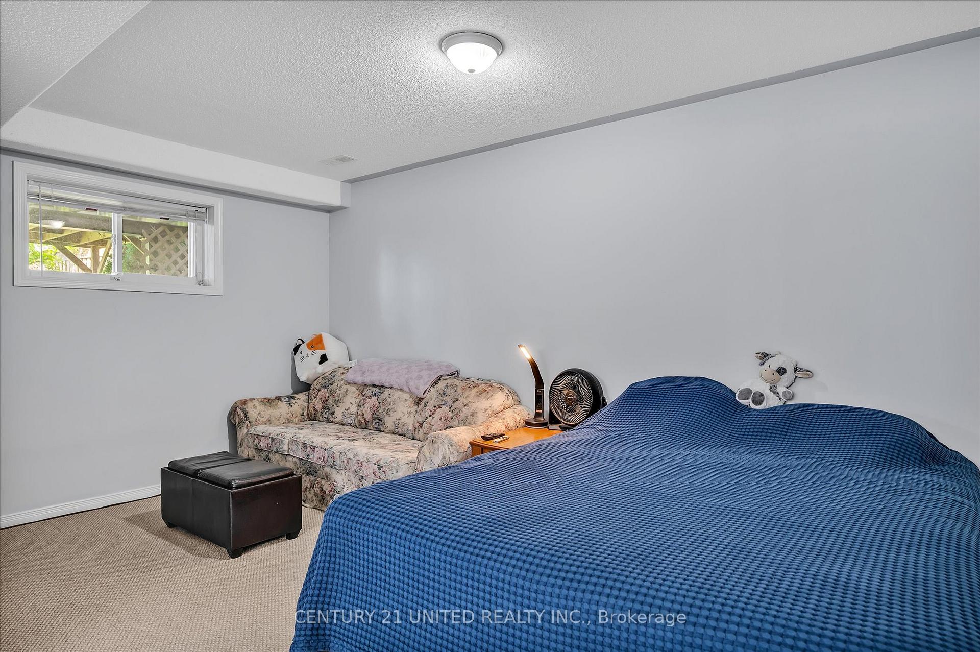 Photo 38 of 610 Clancy Crescent, Peterborough, Otonabee Ward 1 — HOMEH