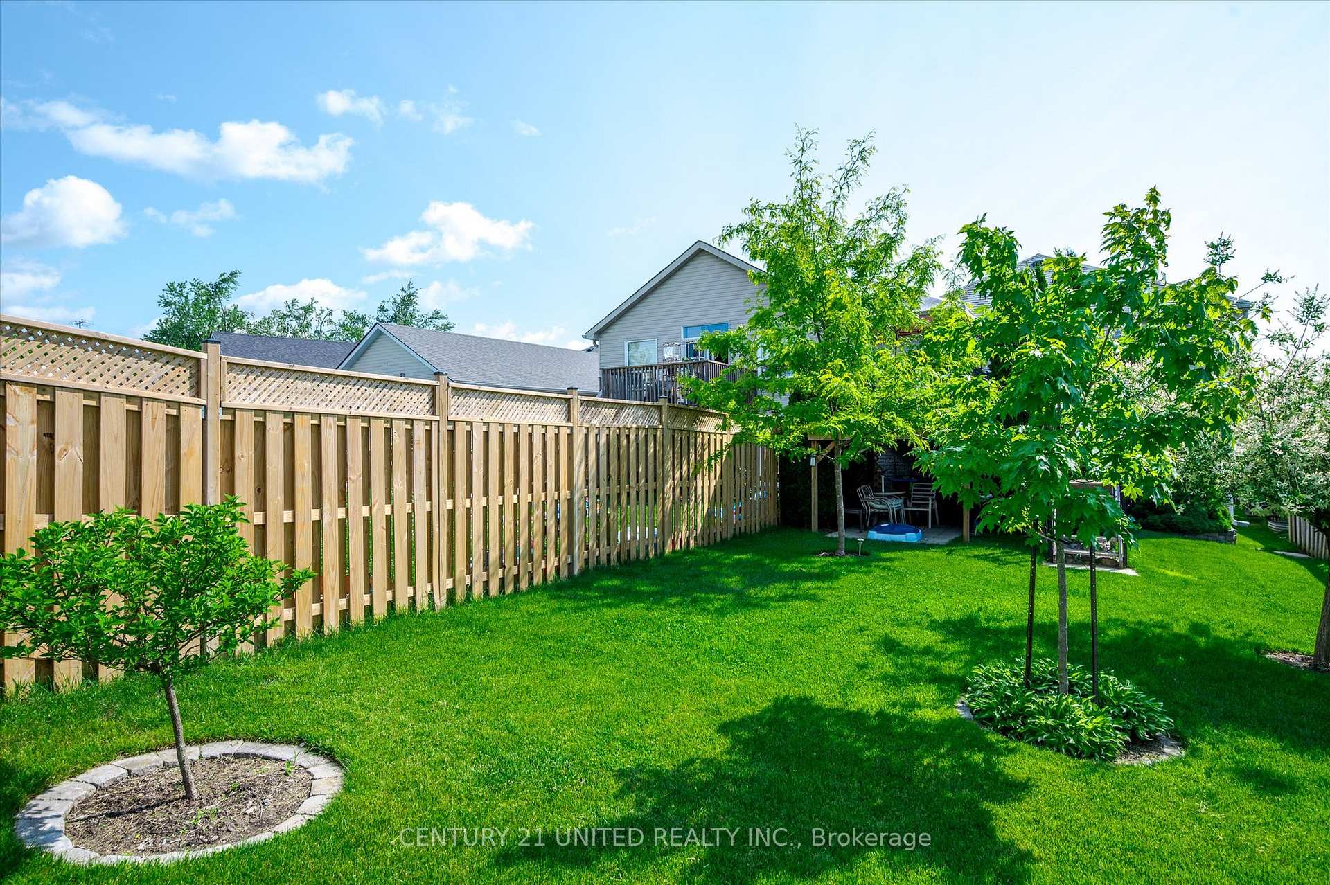 Photo 49 of 610 Clancy Crescent, Peterborough, Otonabee Ward 1 — HOMEH