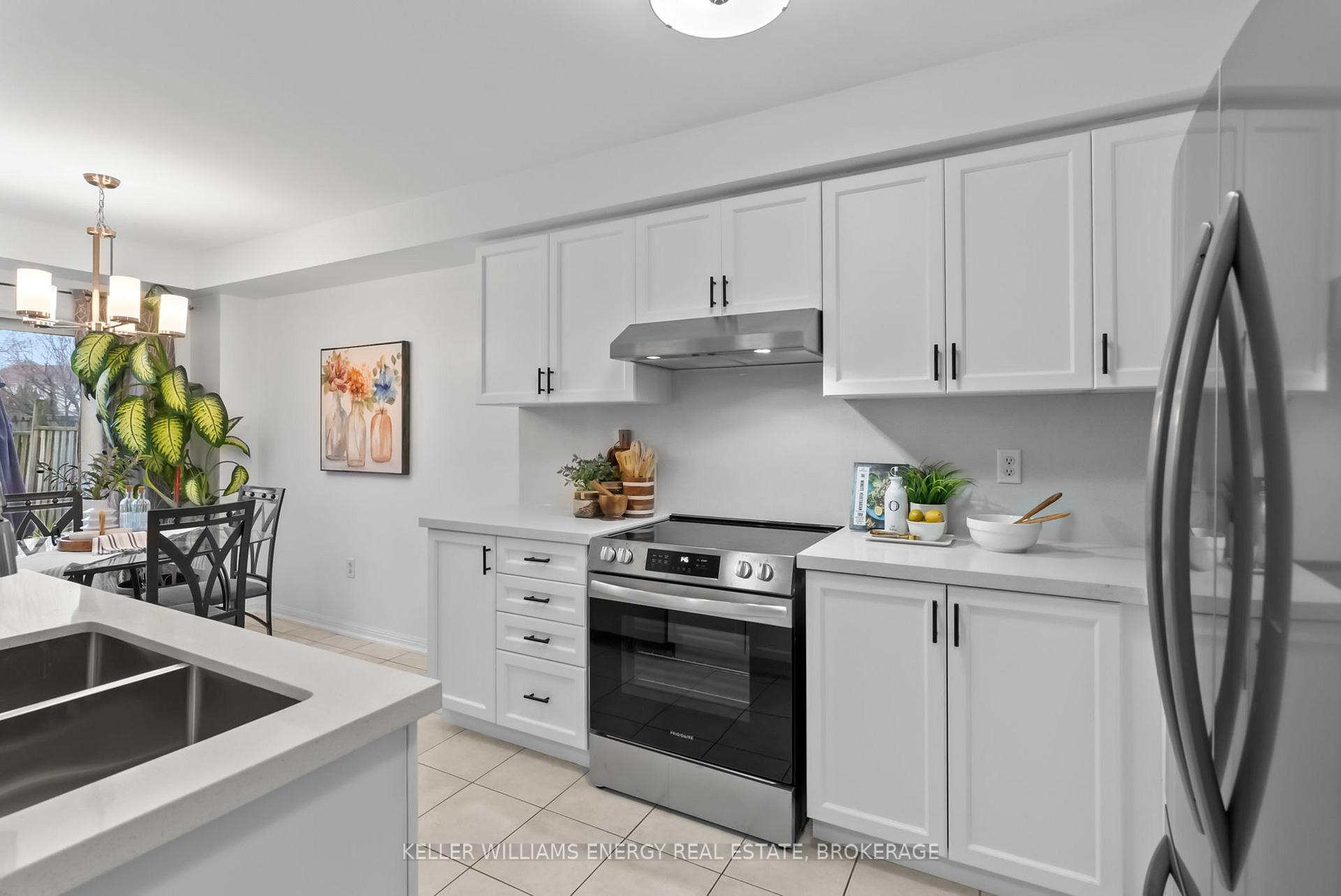 Photo 15 of 5 Bonello Crescent, Whitby, Taunton North — HOMEH