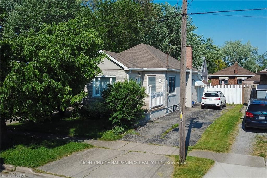 Photo 1 of 34 Lyons Avenue, Welland, Lincoln/Crowland — HOMEH