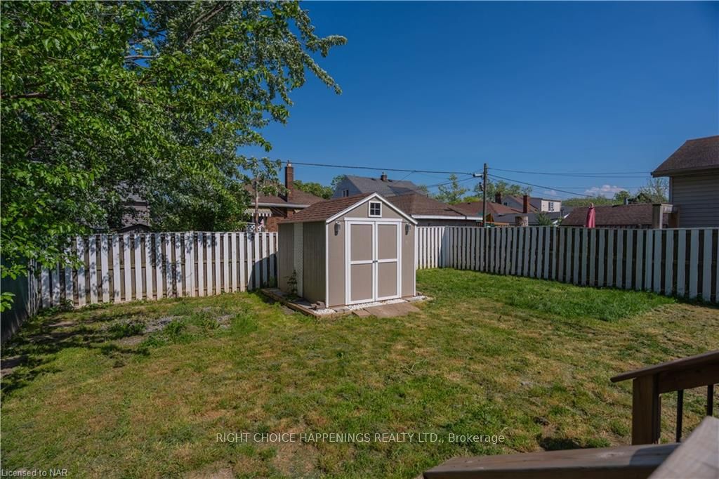 Photo 6 of 34 Lyons Avenue, Welland, Lincoln/Crowland — HOMEH