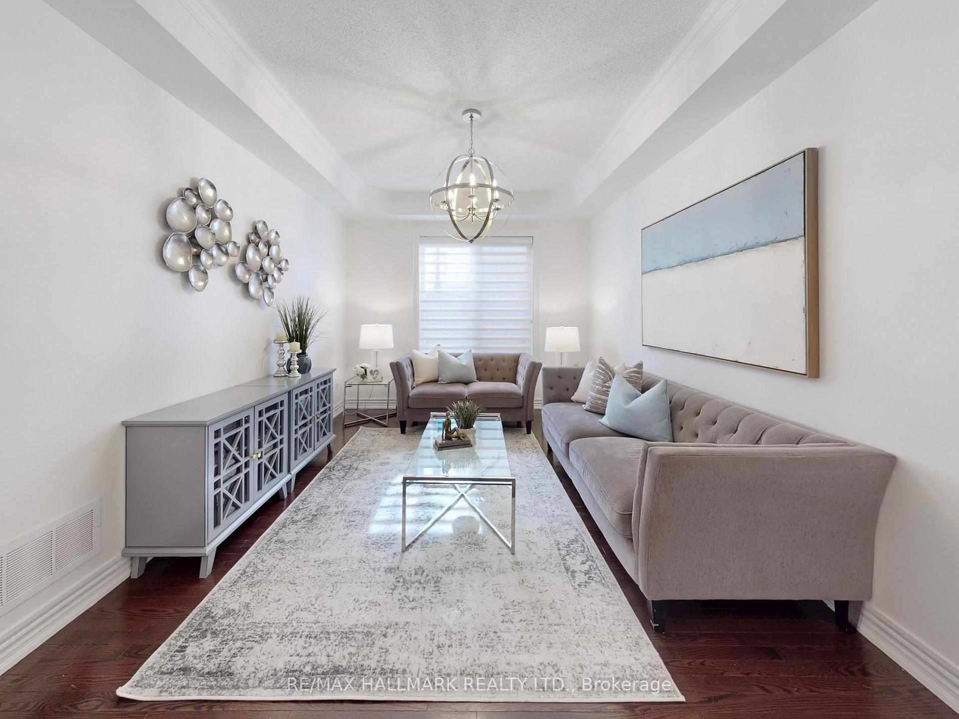 Photo 4 of 60 Wardlaw Place, Vaughan, Vellore Village — HOMEH