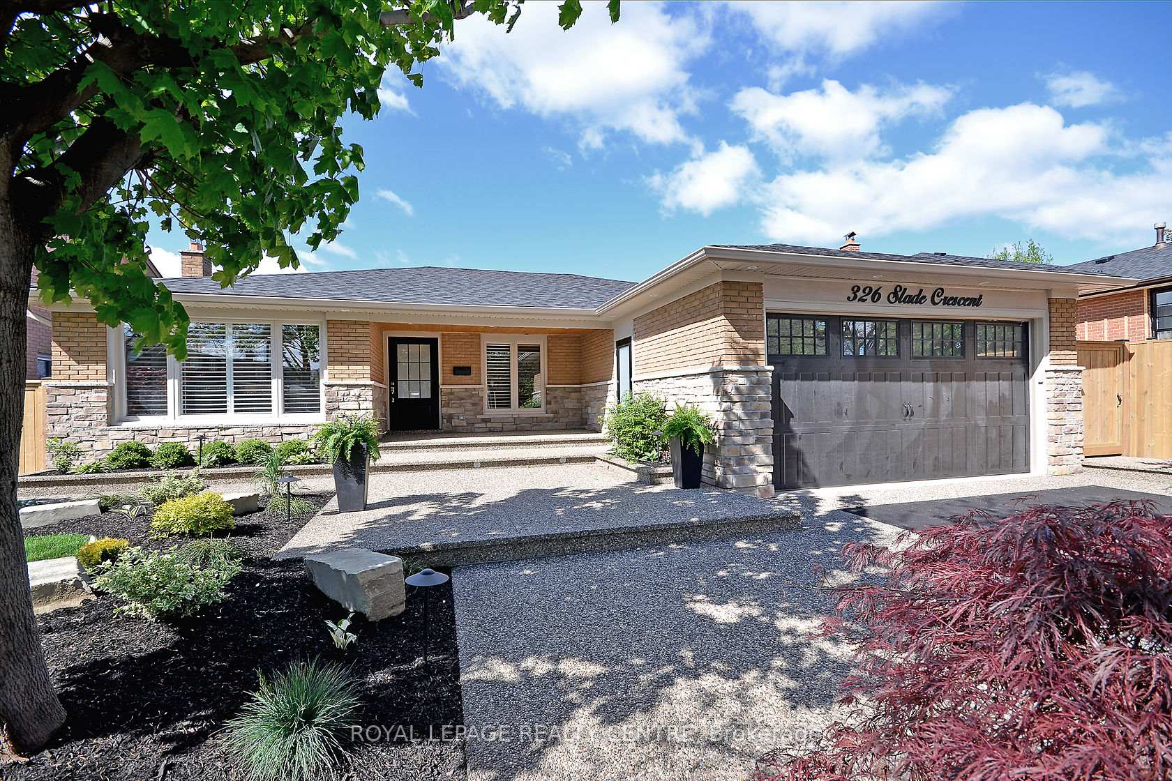 Front of Unit Upper, 326 Slade Crescent