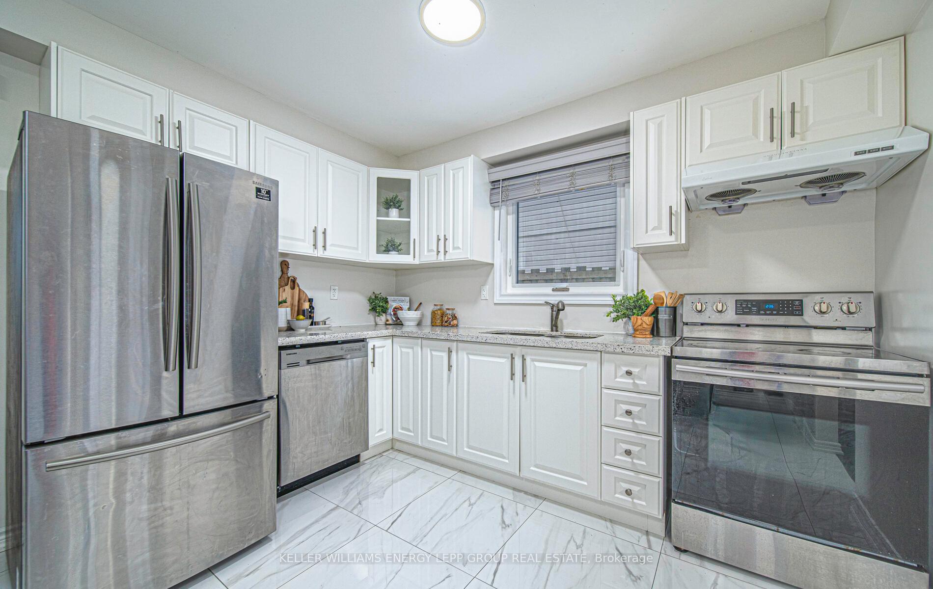 Photo 12 of 1384 Sharbot Street, Oshawa, Lakeview — HOMEH