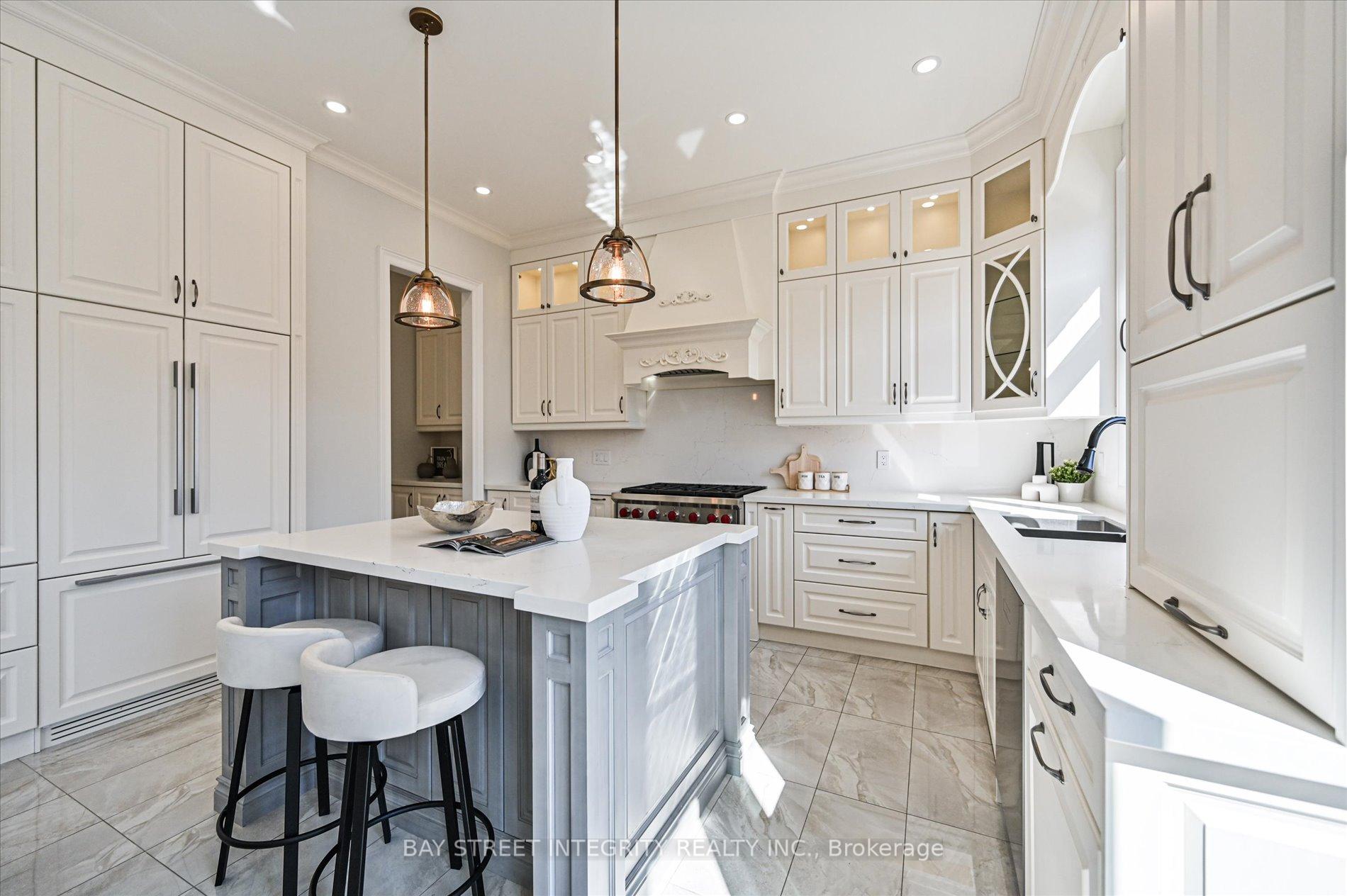 Photo 13 of 31 Alex Black Street, Vaughan, Patterson — HOMEH