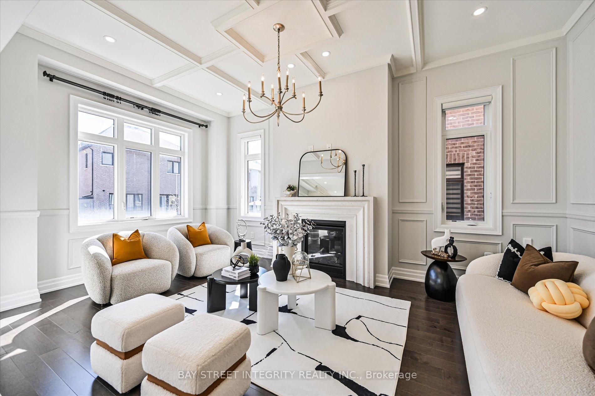 Photo 20 of 31 Alex Black Street, Vaughan, Patterson — HOMEH