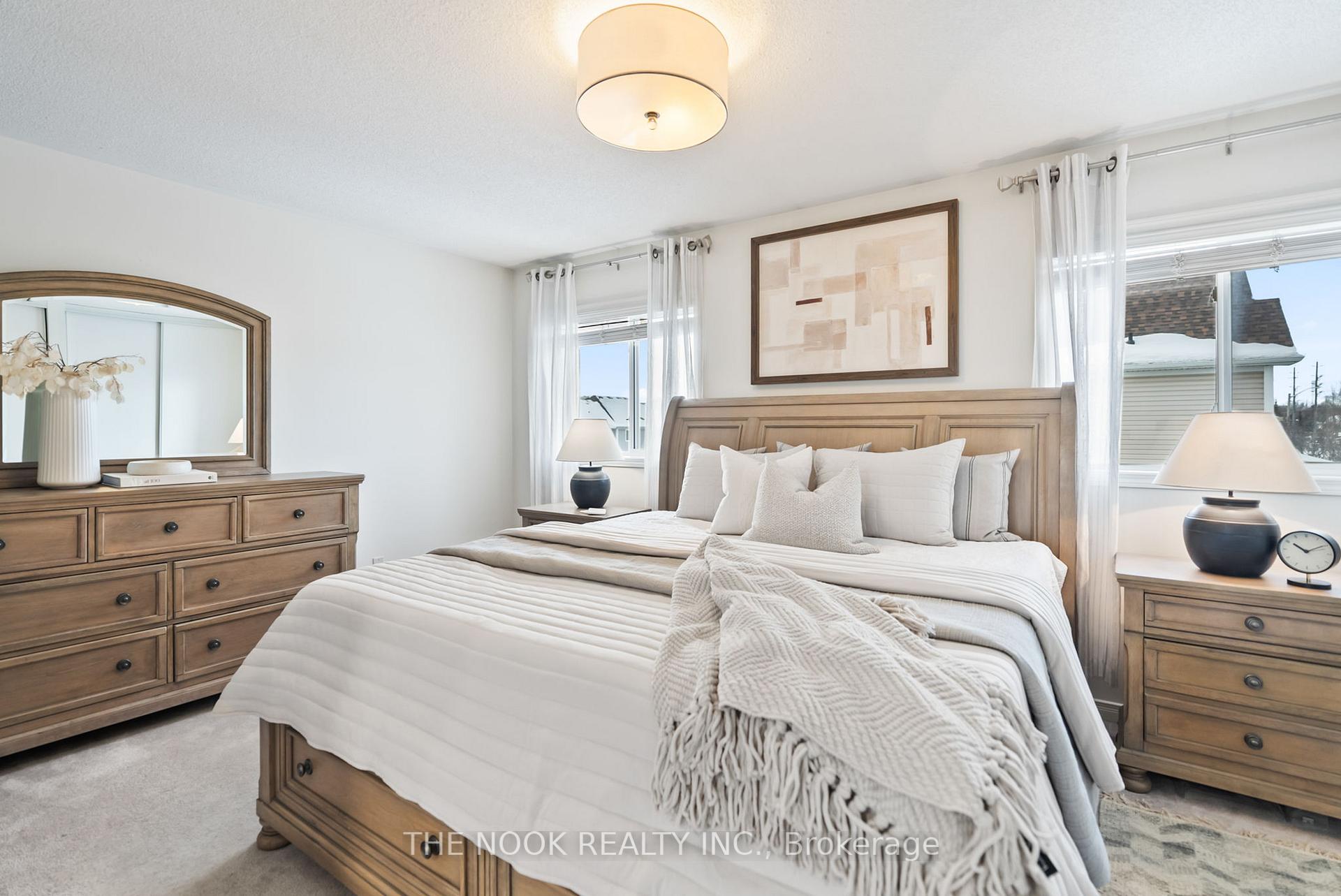 Photo 21 of 1382 Glaspell Crescent, Oshawa, Pinecrest — HOMEH