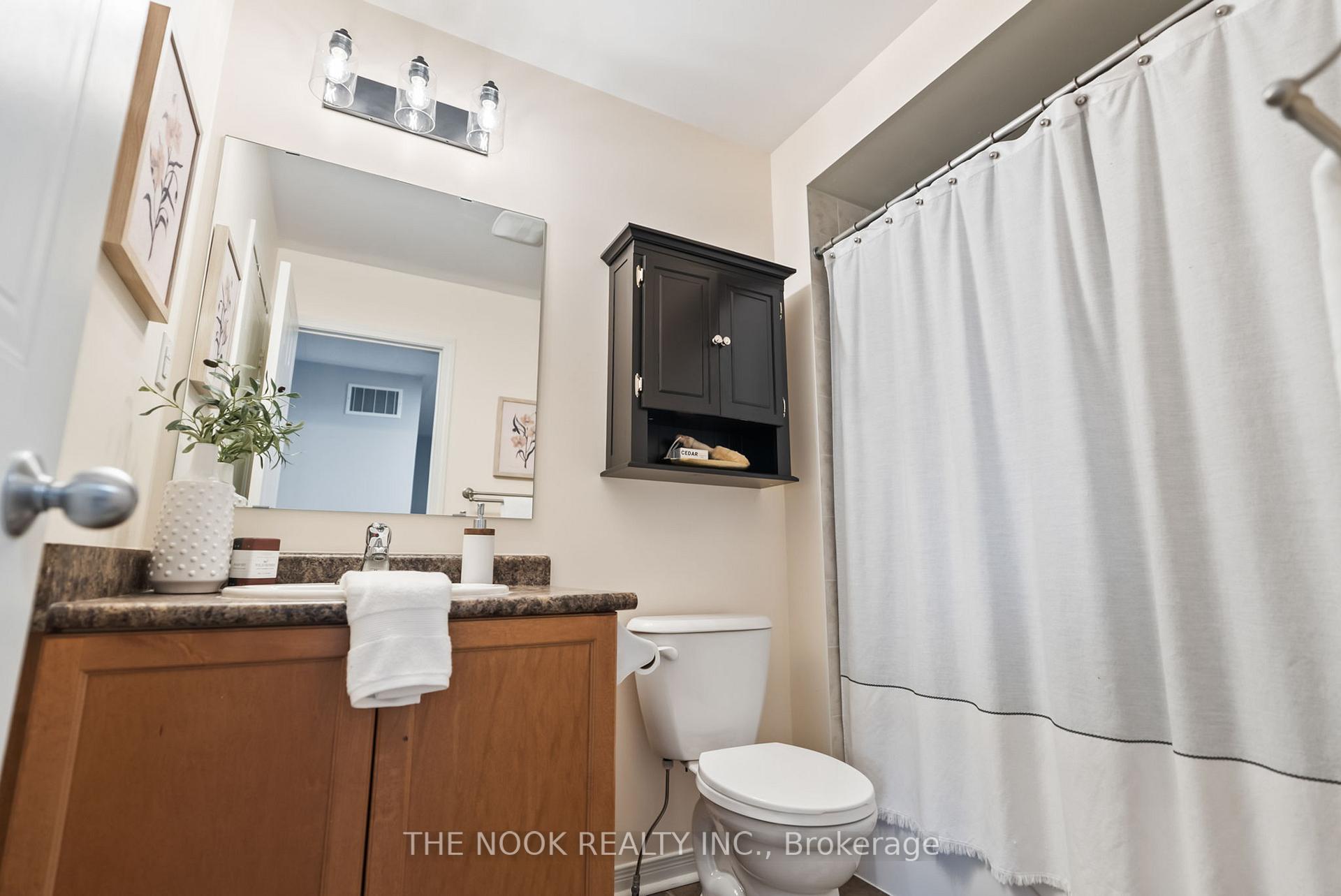 Photo 24 of 1382 Glaspell Crescent, Oshawa, Pinecrest — HOMEH