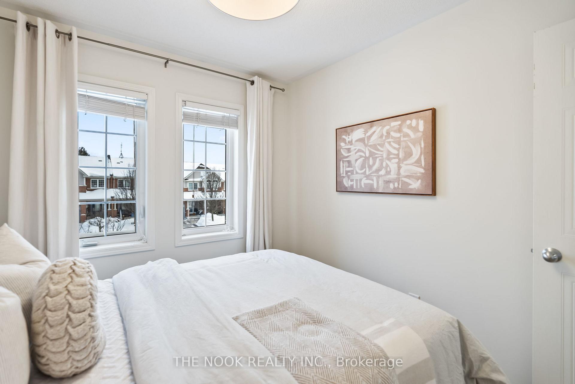 Photo 30 of 1382 Glaspell Crescent, Oshawa, Pinecrest — HOMEH
