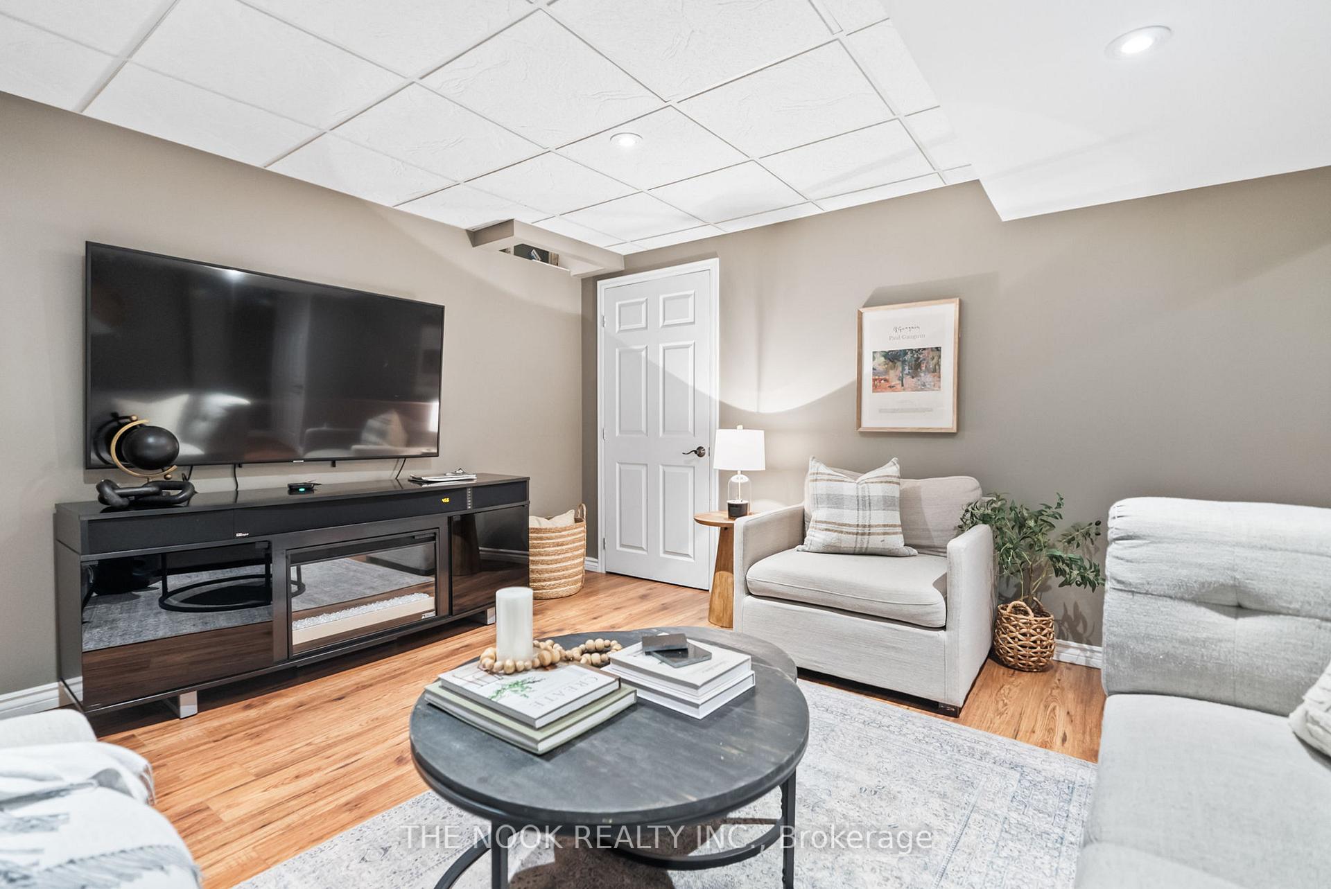 Photo 34 of 1382 Glaspell Crescent, Oshawa, Pinecrest — HOMEH