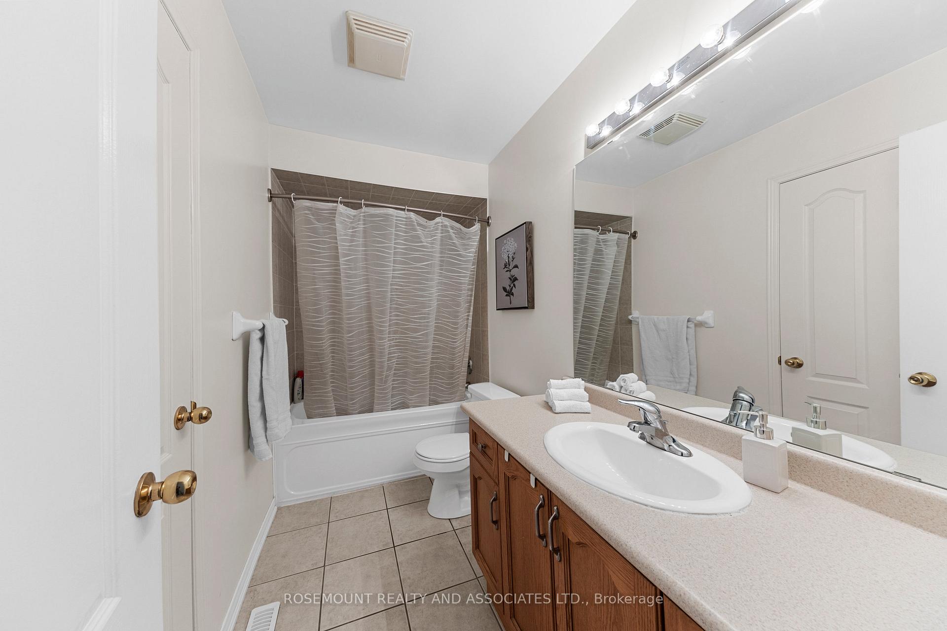 Photo 13 of 11 Decatur Place, Whitby, Pringle Creek — HOMEH