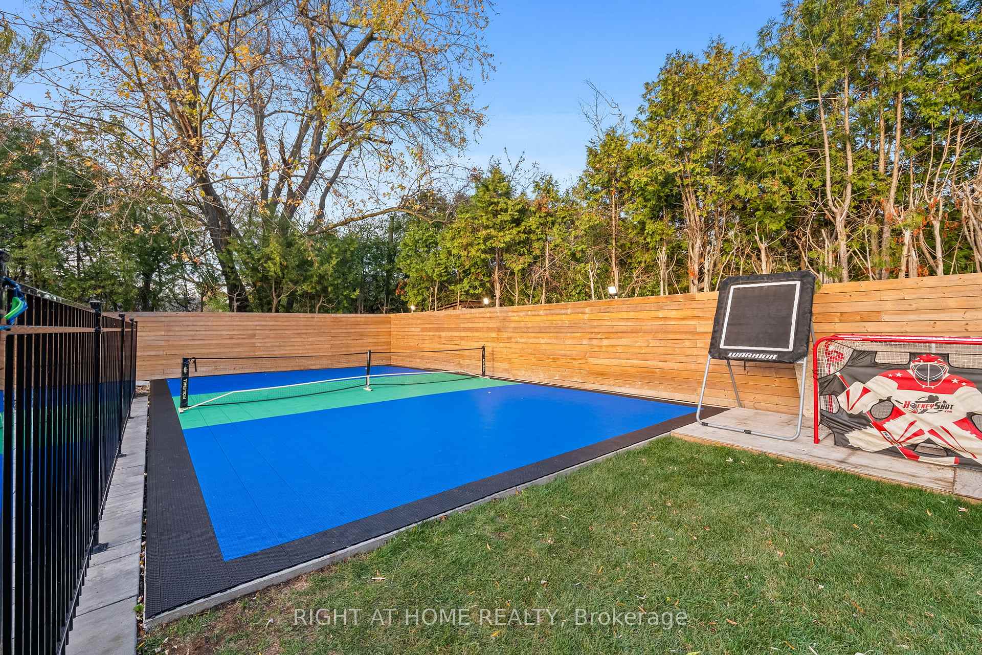 Photo 35 of 36 Dymond Drive, Whitby, Blue Grass Meadows — HOMEH