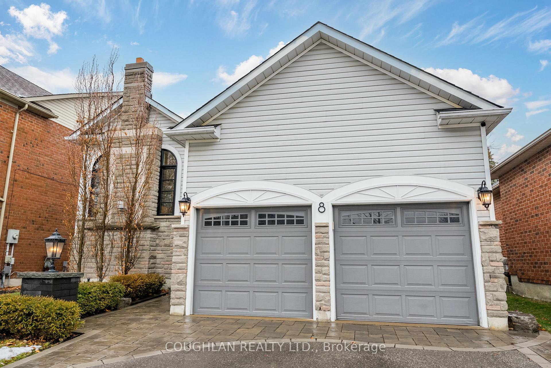 Photo 3 of 8 Claudia Drive, Whitby, Brooklin — HOMEH