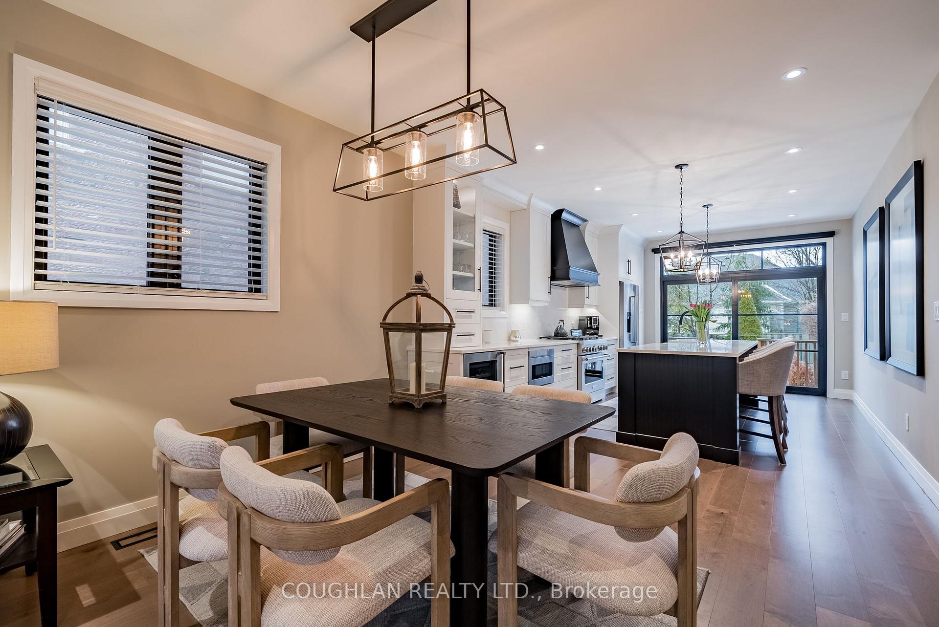 Photo 11 of 8 Claudia Drive, Whitby, Brooklin — HOMEH