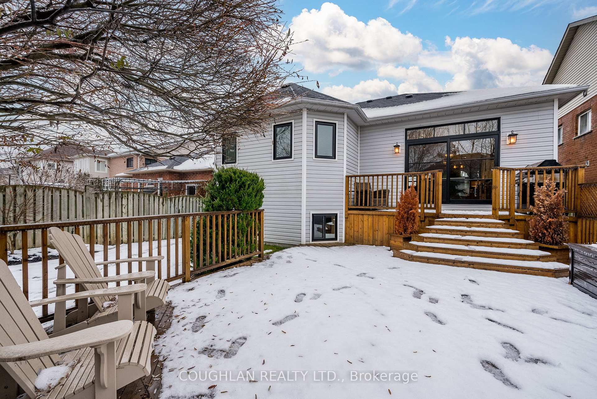 Photo 34 of 8 Claudia Drive, Whitby, Brooklin — HOMEH