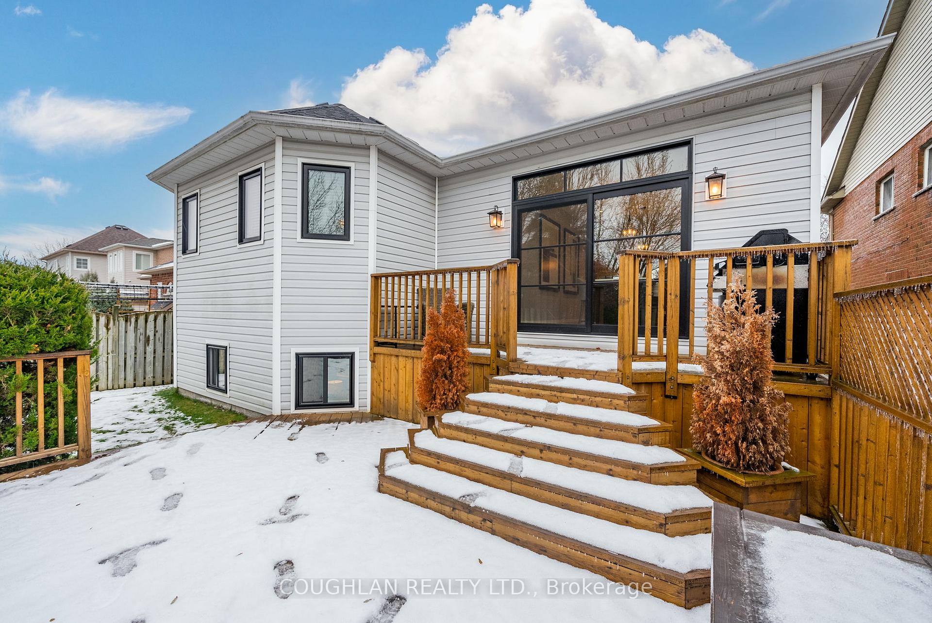 Photo 35 of 8 Claudia Drive, Whitby, Brooklin — HOMEH