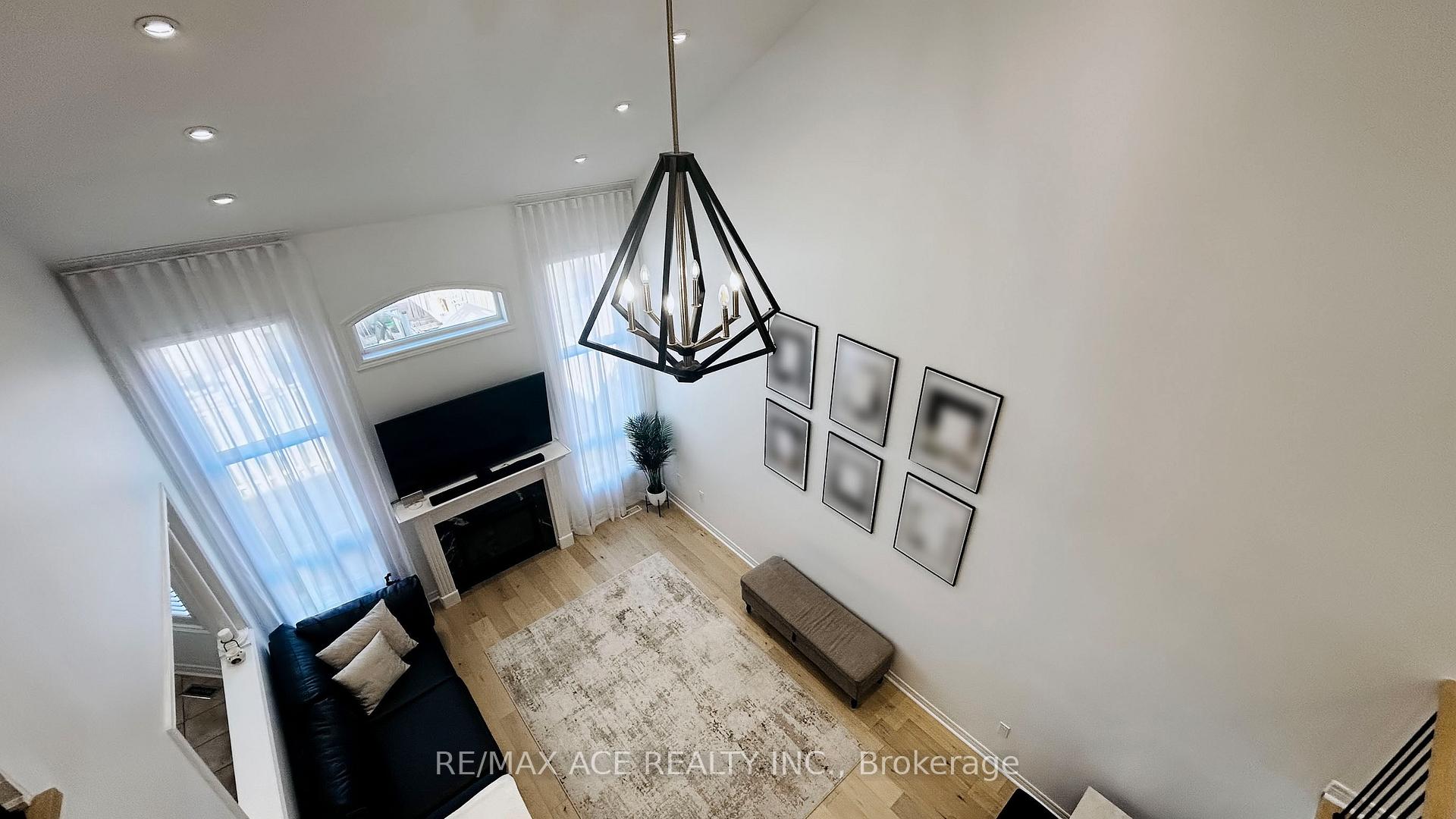 Photo 23 of 200 Monte Carlo Drive, Vaughan, Sonoma Heights — HOMEH