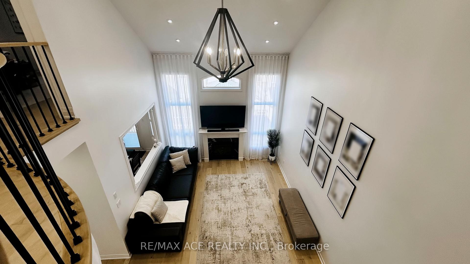 Photo 24 of 200 Monte Carlo Drive, Vaughan, Sonoma Heights — HOMEH