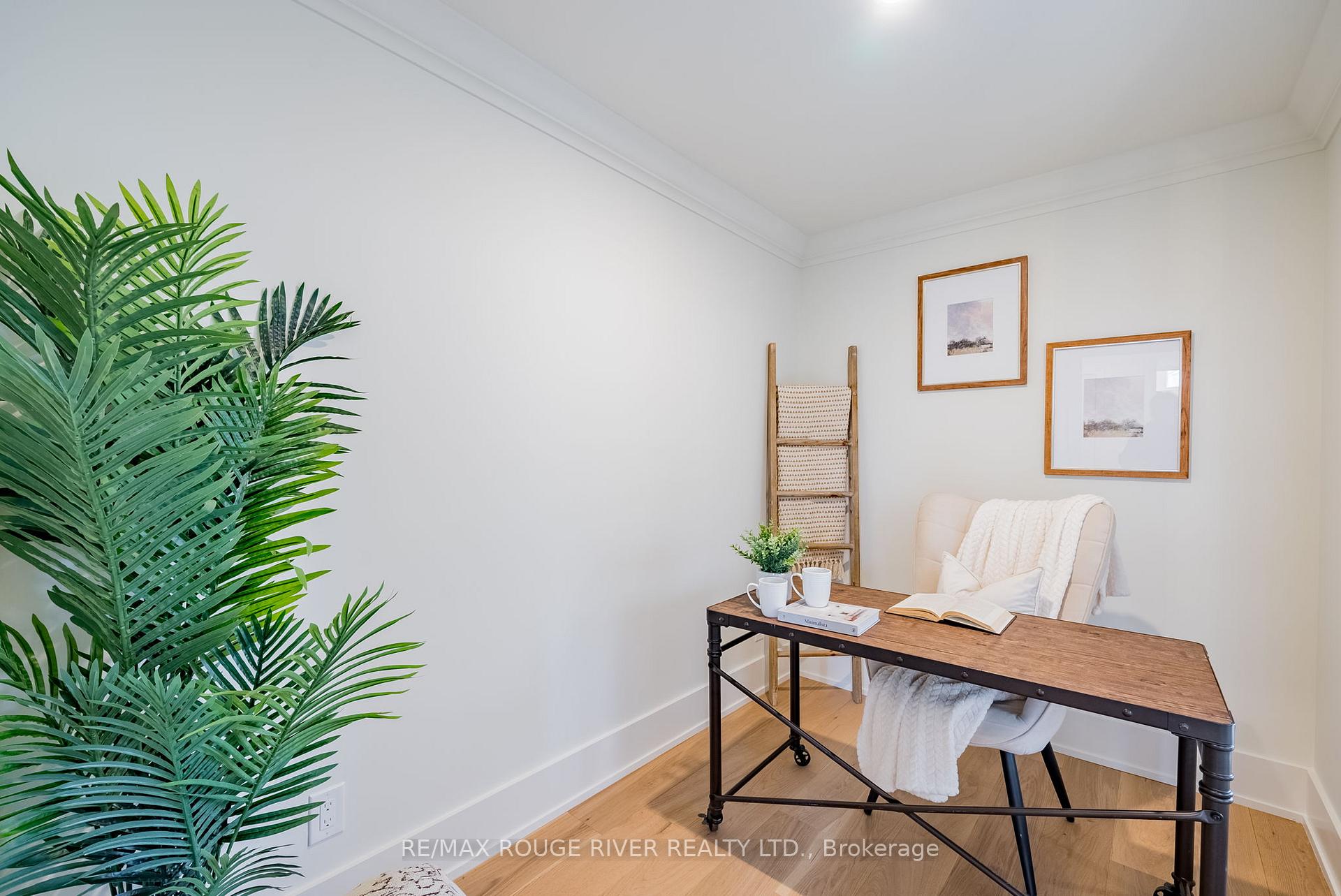 Photo 15 of 29 Tidewater Crescent, Whitby, Williamsburg — HOMEH