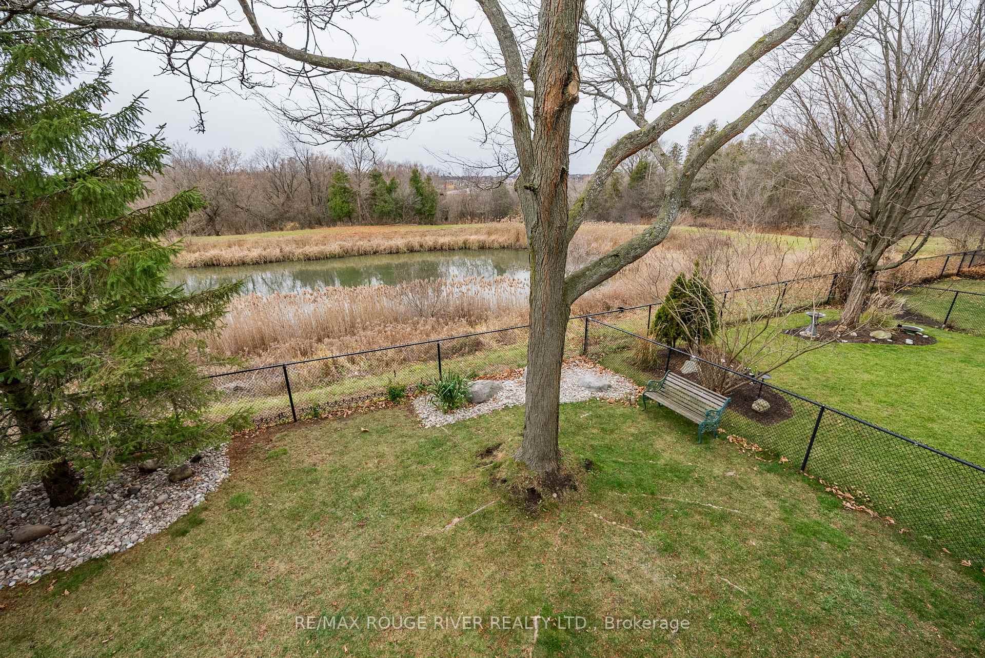 Photo 18 of 29 Tidewater Crescent, Whitby, Williamsburg — HOMEH