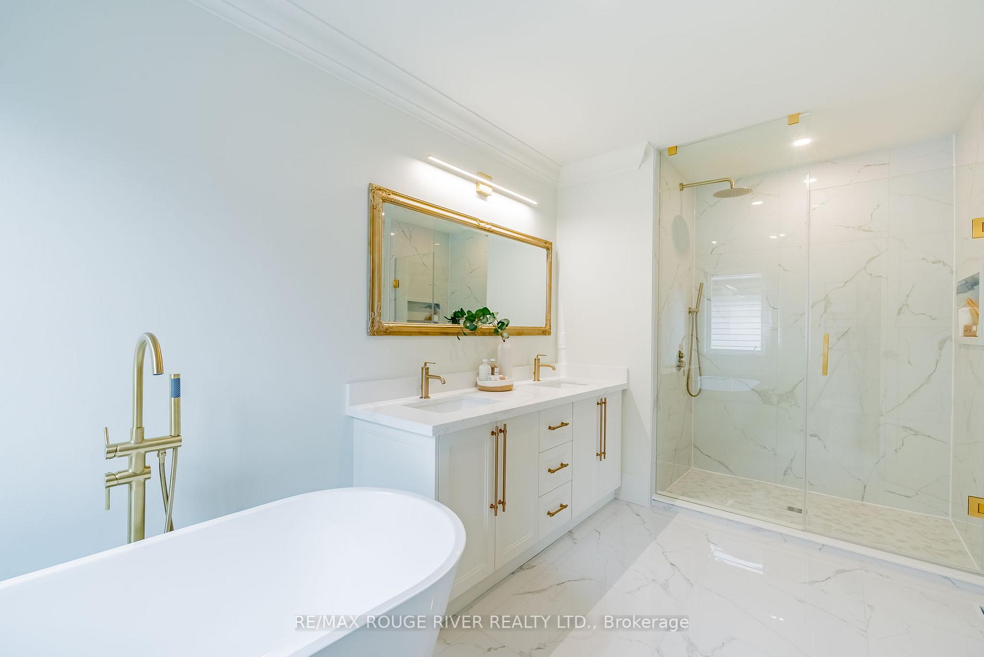 Photo 23 of 29 Tidewater Crescent, Whitby, Williamsburg — HOMEH