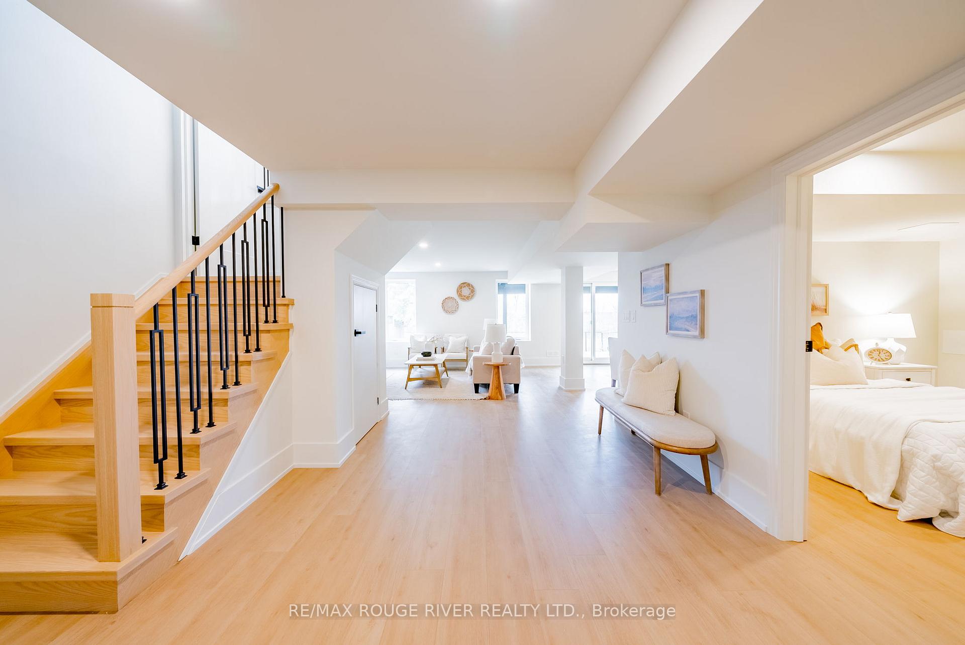 Photo 30 of 29 Tidewater Crescent, Whitby, Williamsburg — HOMEH