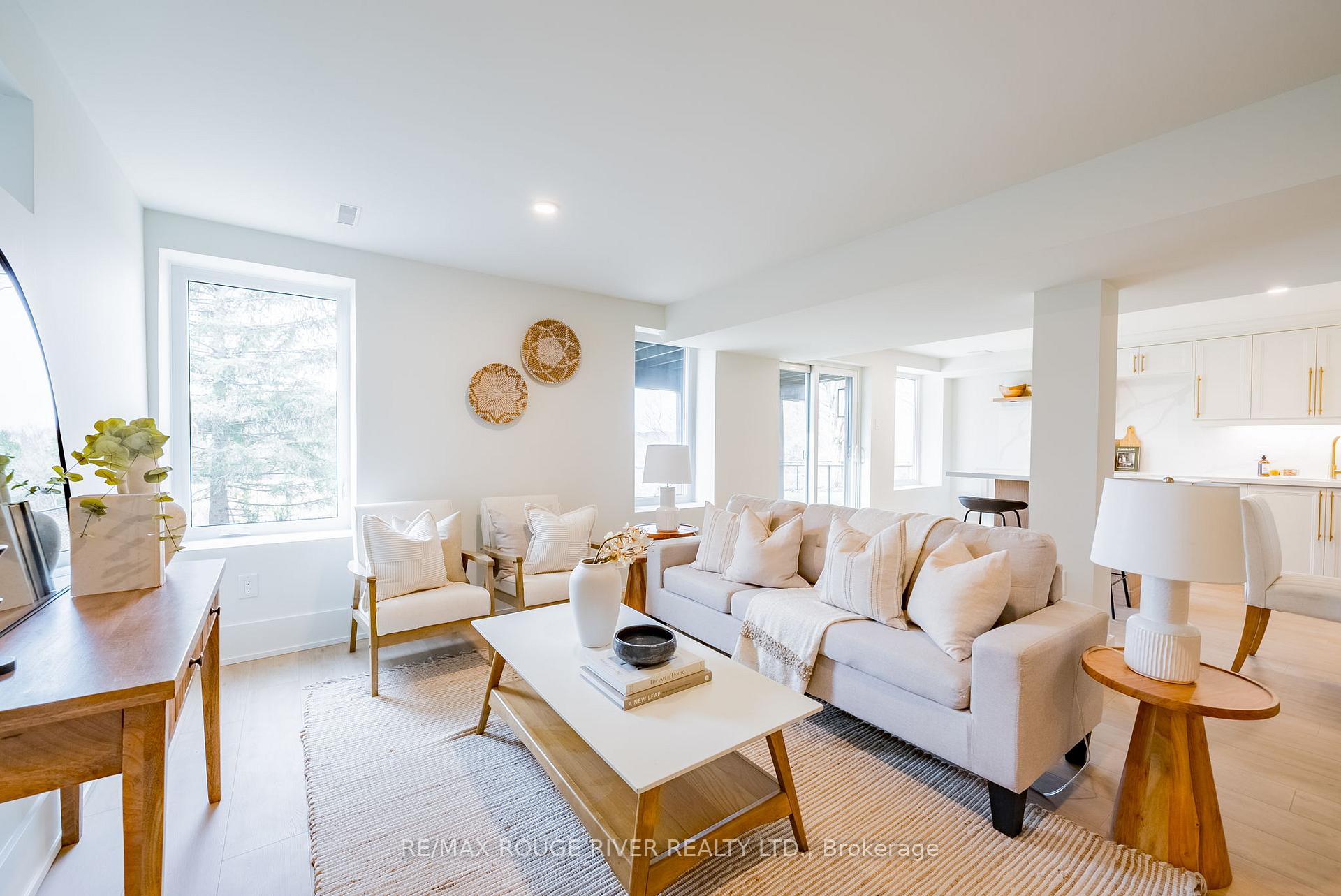 Photo 31 of 29 Tidewater Crescent, Whitby, Williamsburg — HOMEH