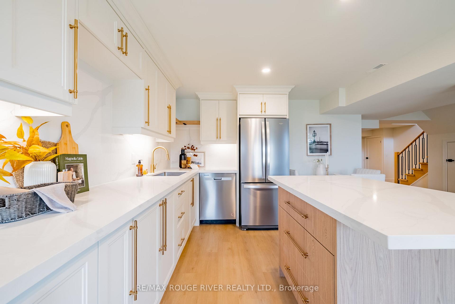 Photo 34 of 29 Tidewater Crescent, Whitby, Williamsburg — HOMEH