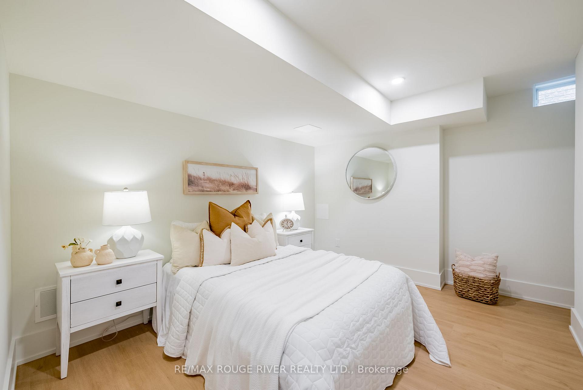 Photo 35 of 29 Tidewater Crescent, Whitby, Williamsburg — HOMEH