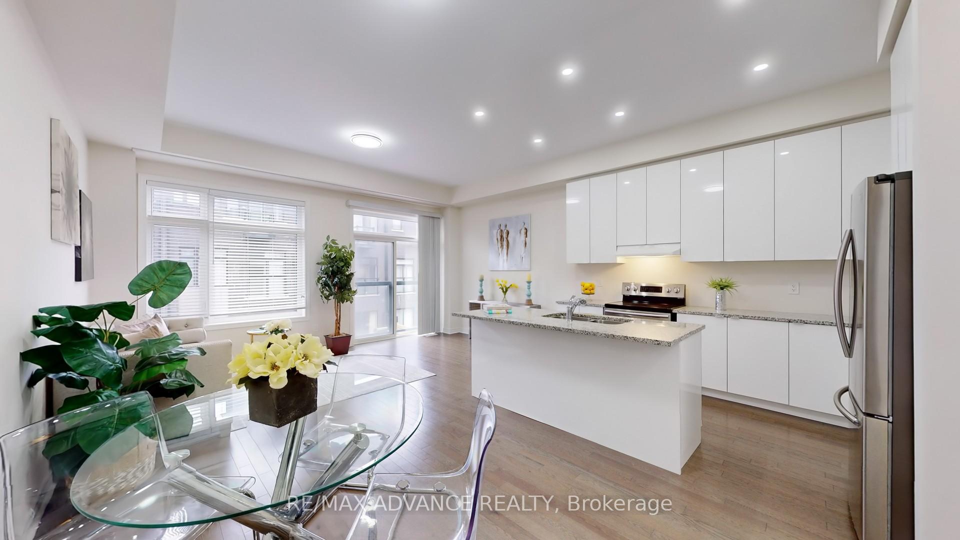 Photo 7 of 59 Lebovic Campus Drive, Vaughan, Patterson — HOMEH
