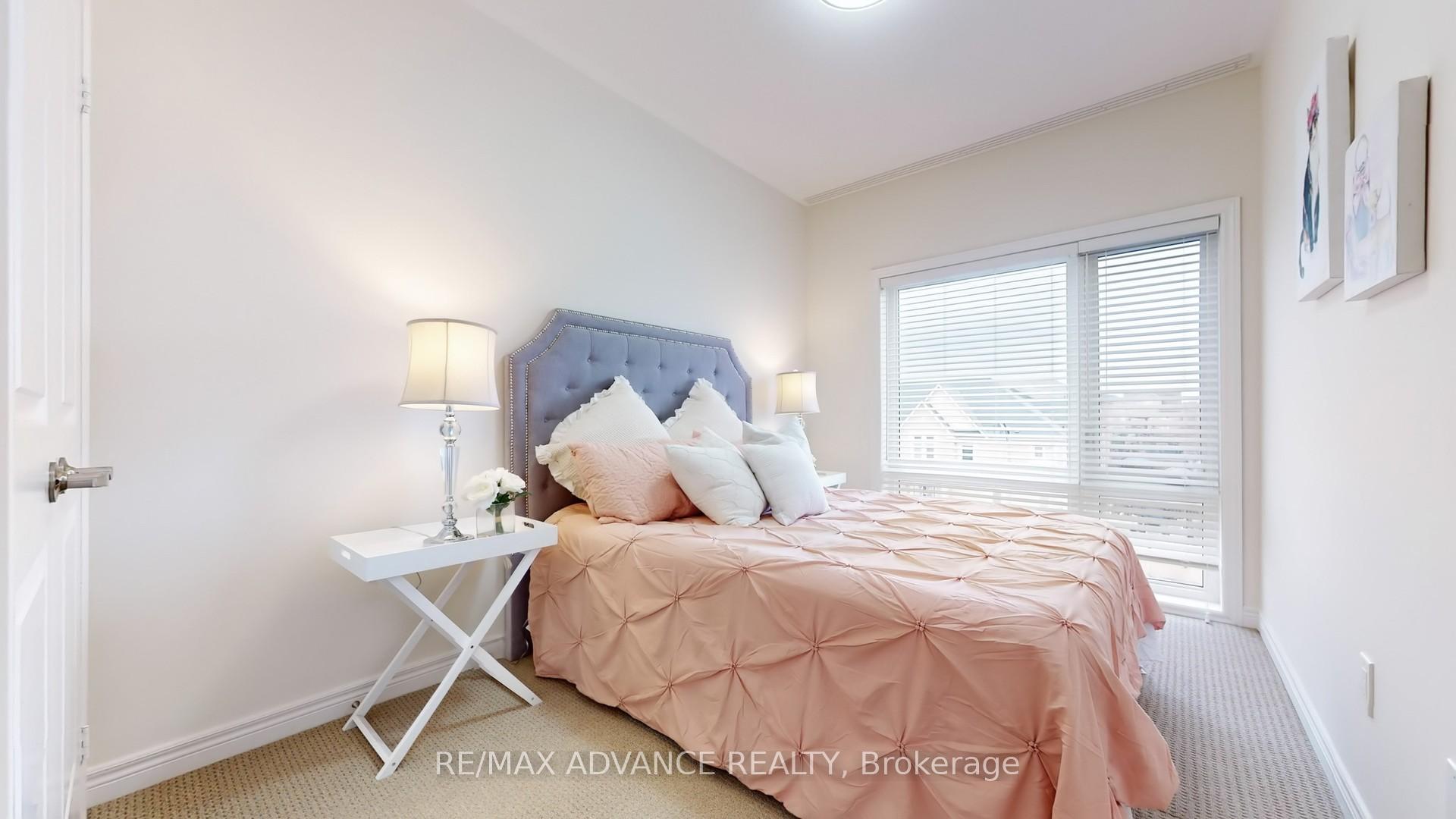 Photo 31 of 59 Lebovic Campus Drive, Vaughan, Patterson — HOMEH