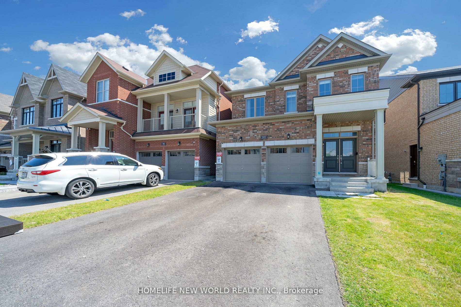 Photo 3 of 101 Bremner Street, Whitby, Rolling Acres — HOMEH