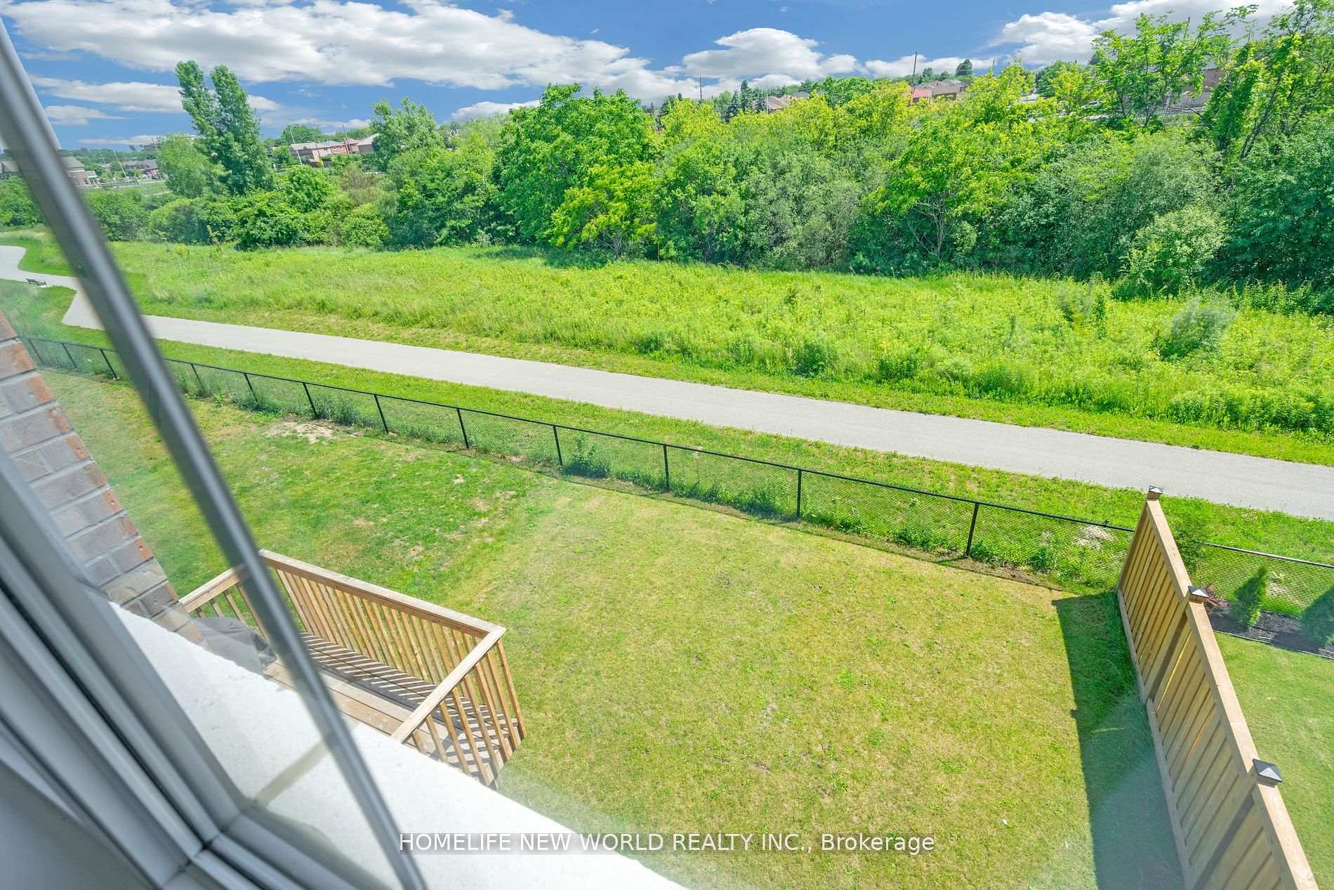 Photo 24 of 101 Bremner Street, Whitby, Rolling Acres — HOMEH