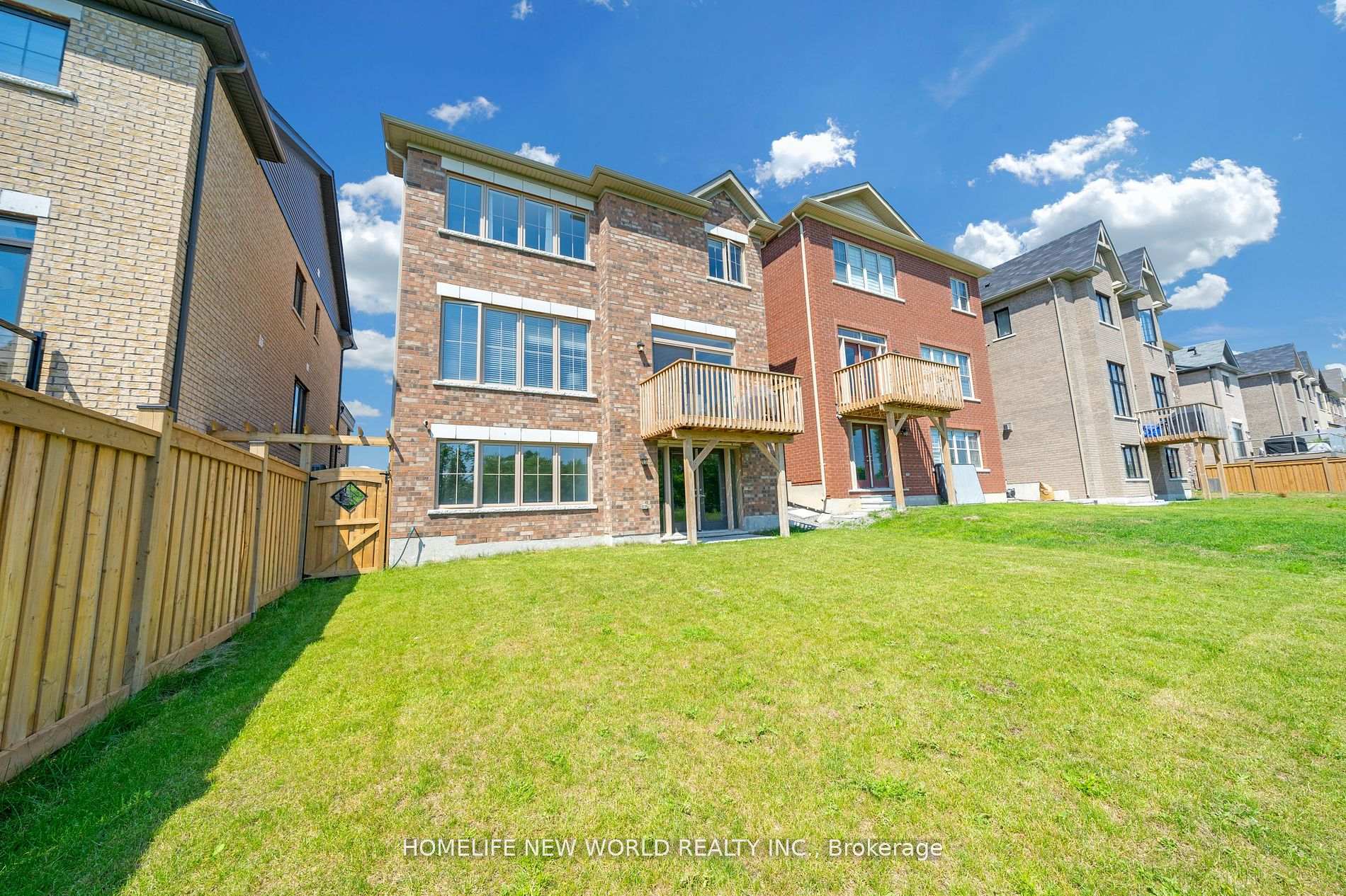 Photo 36 of 101 Bremner Street, Whitby, Rolling Acres — HOMEH