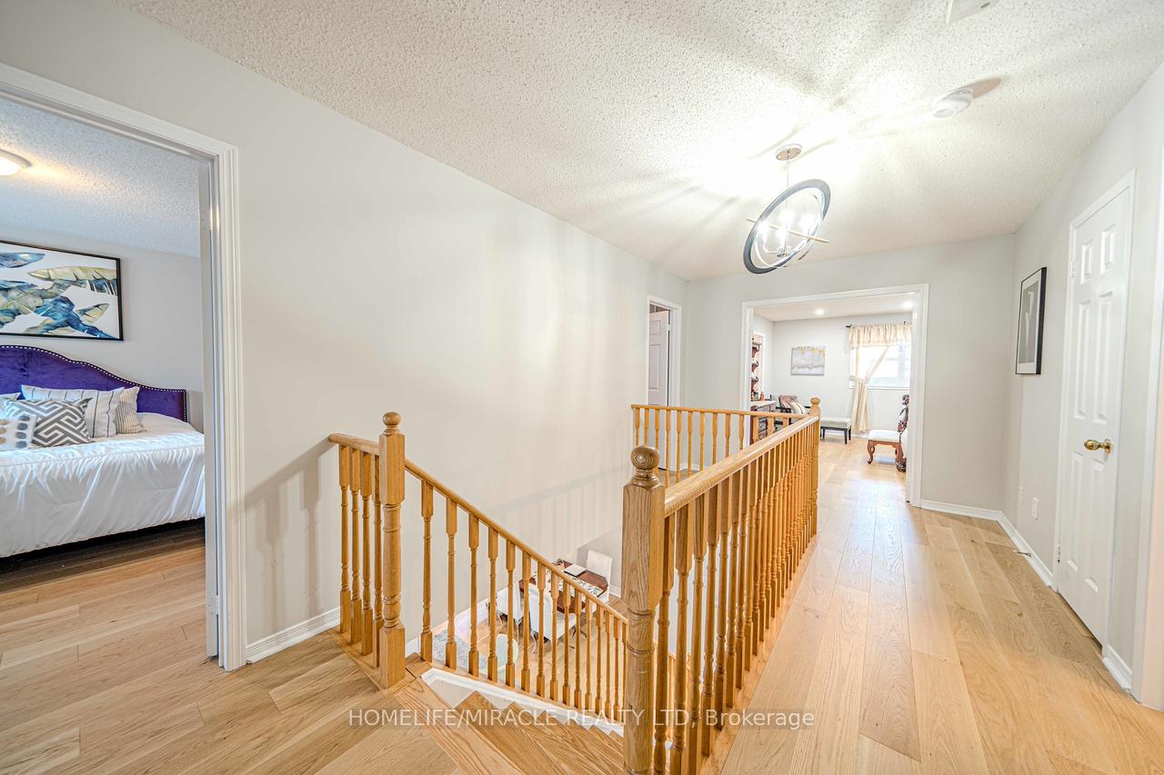 Photo 20 of 47 Gabrielle Crescent, Whitby, Rolling Acres — HOMEH