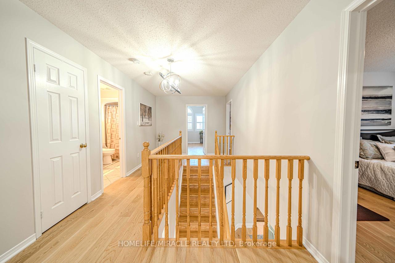Photo 21 of 47 Gabrielle Crescent, Whitby, Rolling Acres — HOMEH