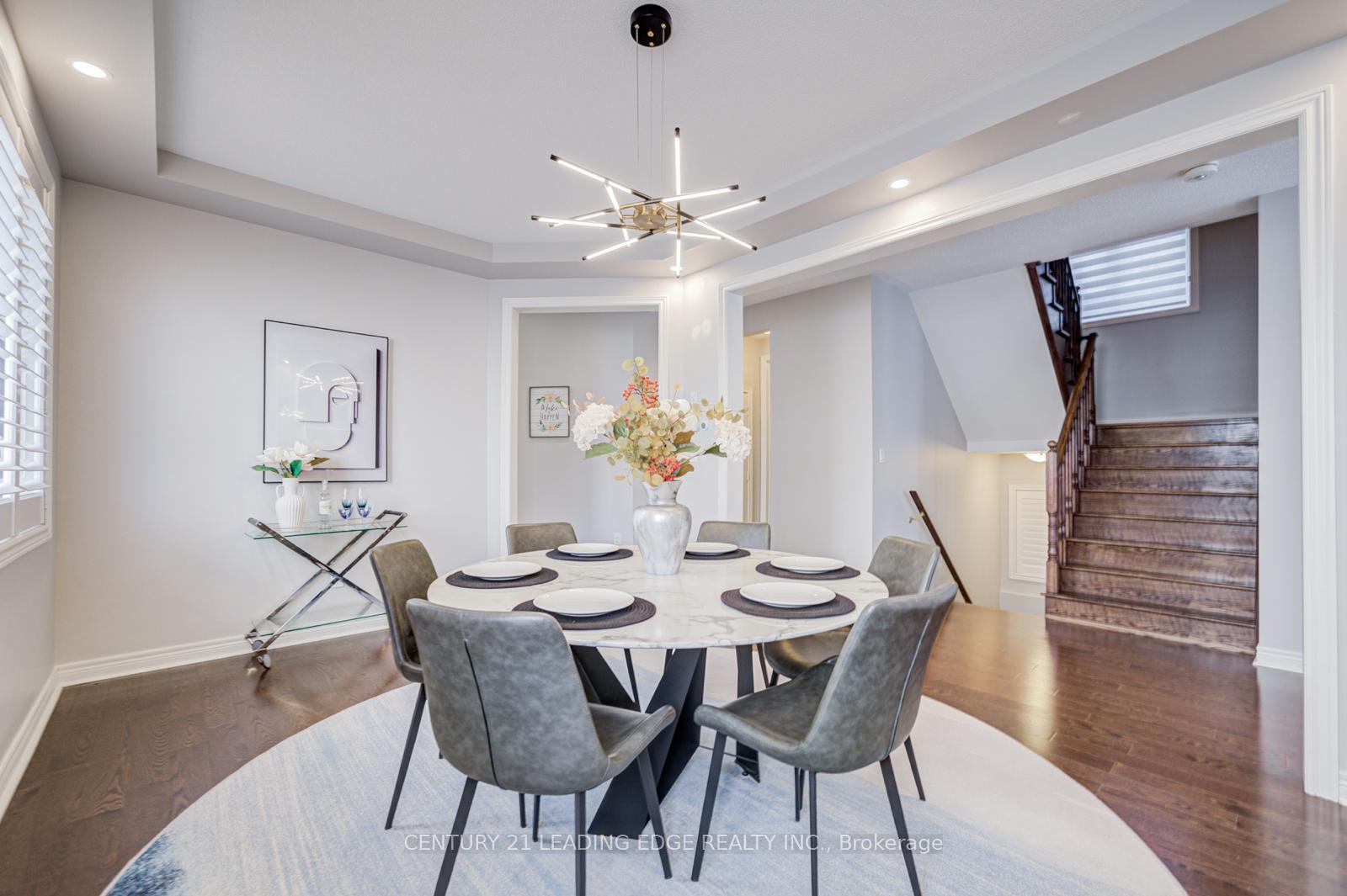 Photo 7 of 127 Warren McBride Crescent, Aurora, Rural Aurora — HOMEH