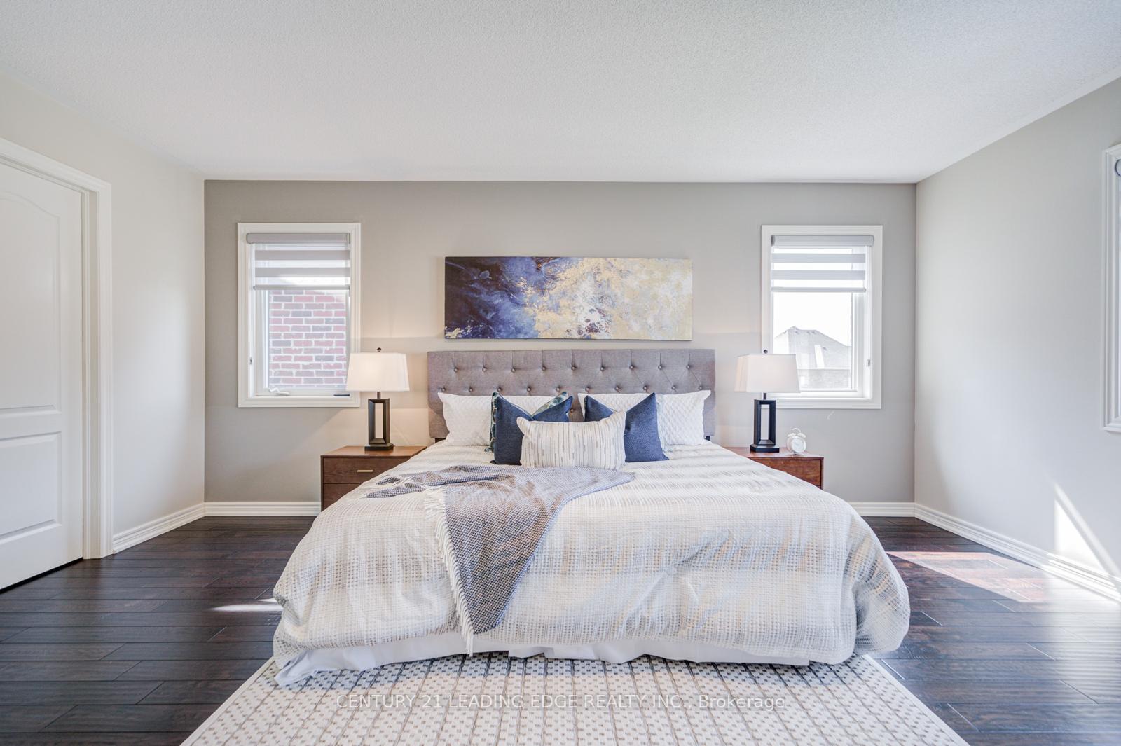 Photo 16 of 127 Warren McBride Crescent, Aurora, Rural Aurora — HOMEH