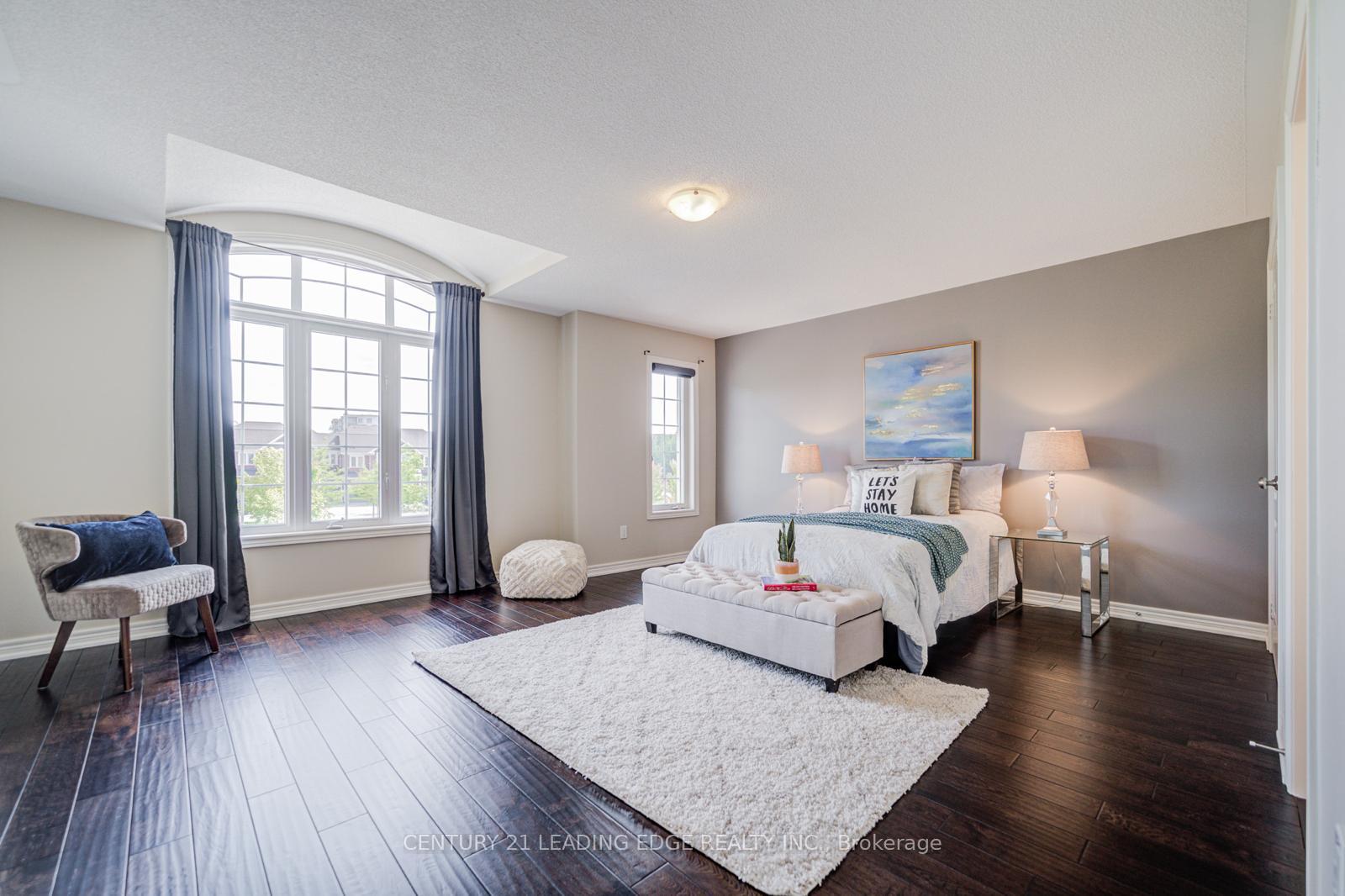 Photo 30 of 127 Warren McBride Crescent, Aurora, Rural Aurora — HOMEH